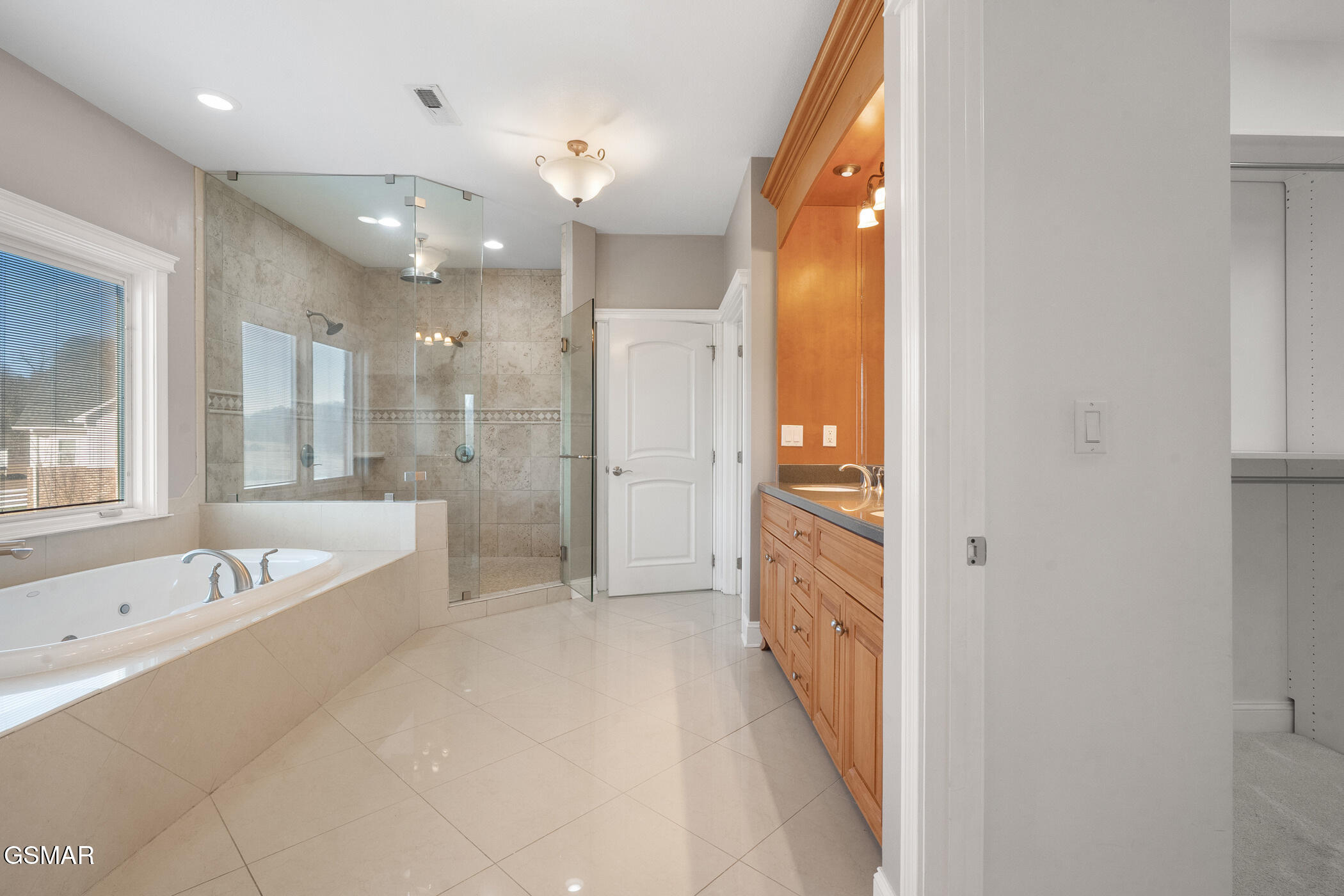 1811 Jordans Creek Way Sevierville TN 37876