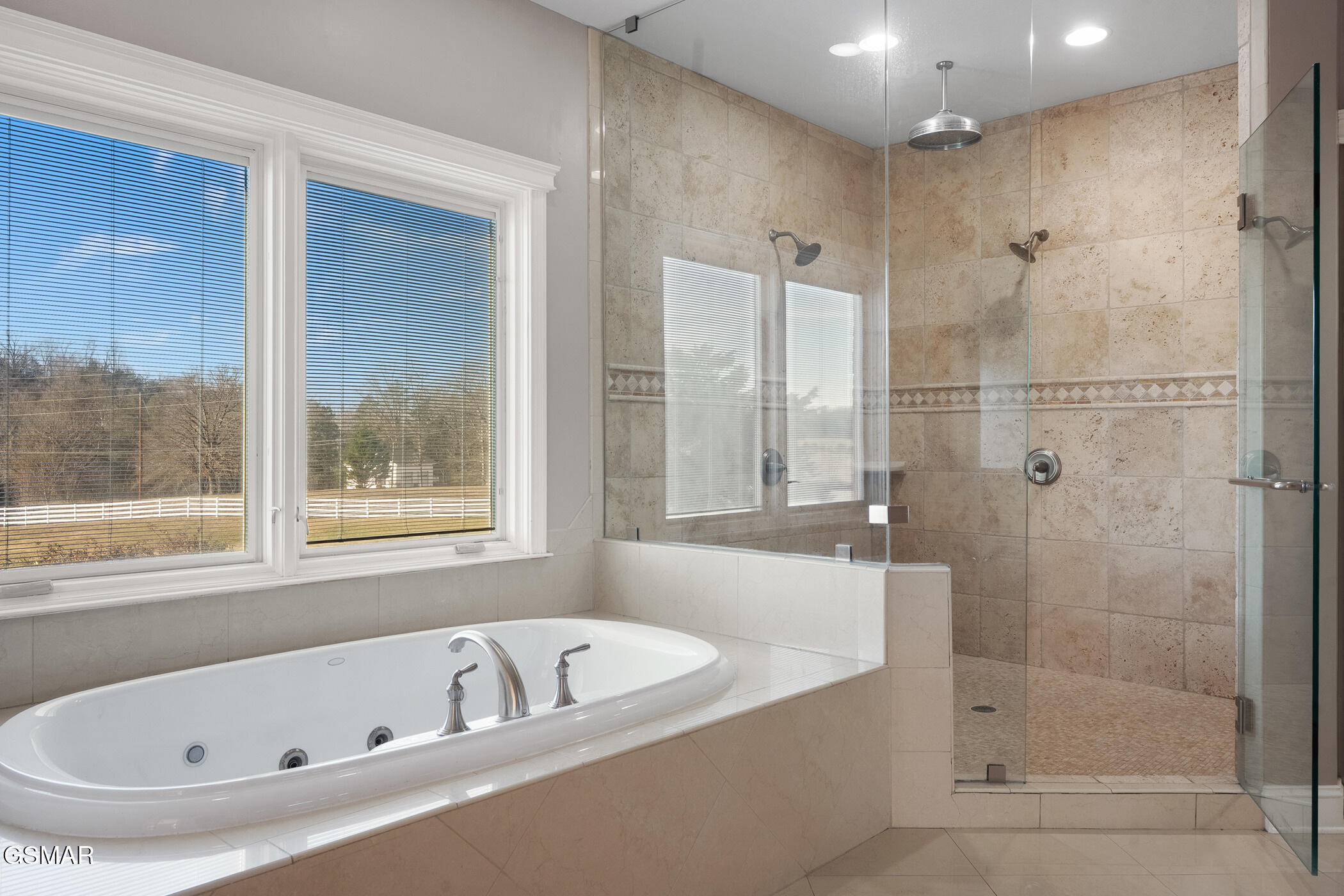 1811 Jordans Creek Way Sevierville TN 37876