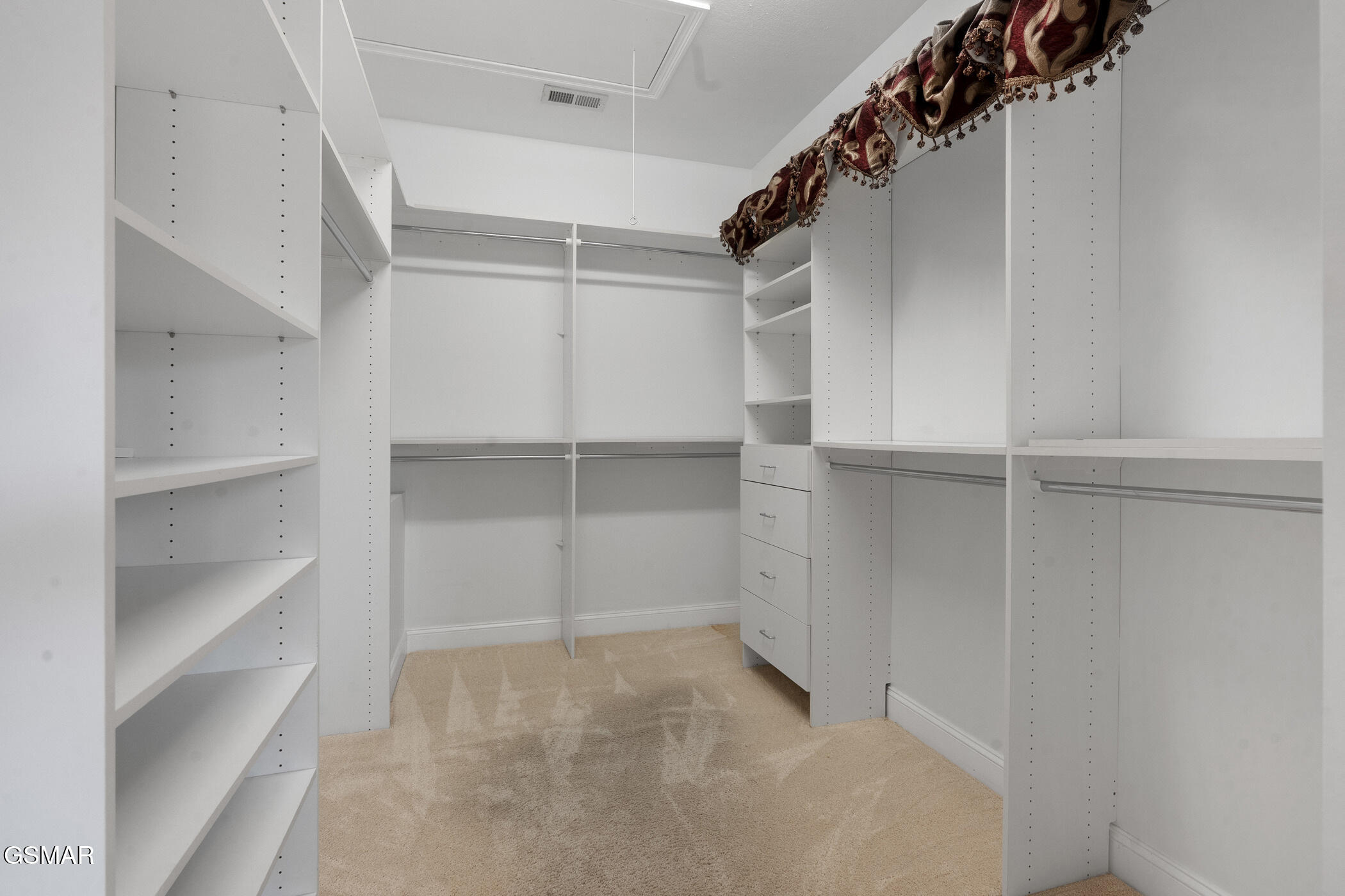 1811 Jordans Creek Way Sevierville TN 37876