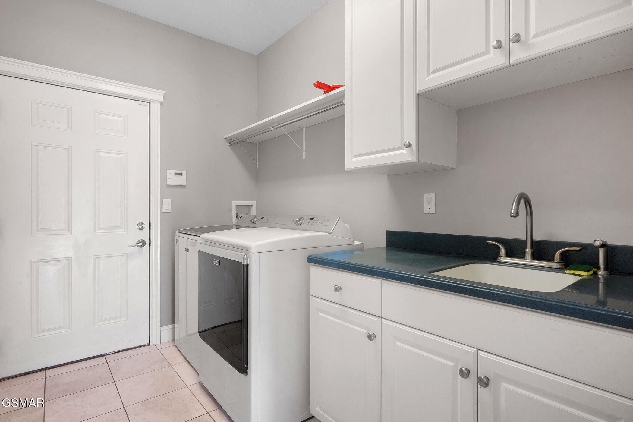 1811 Jordans Creek Way Sevierville TN 37876