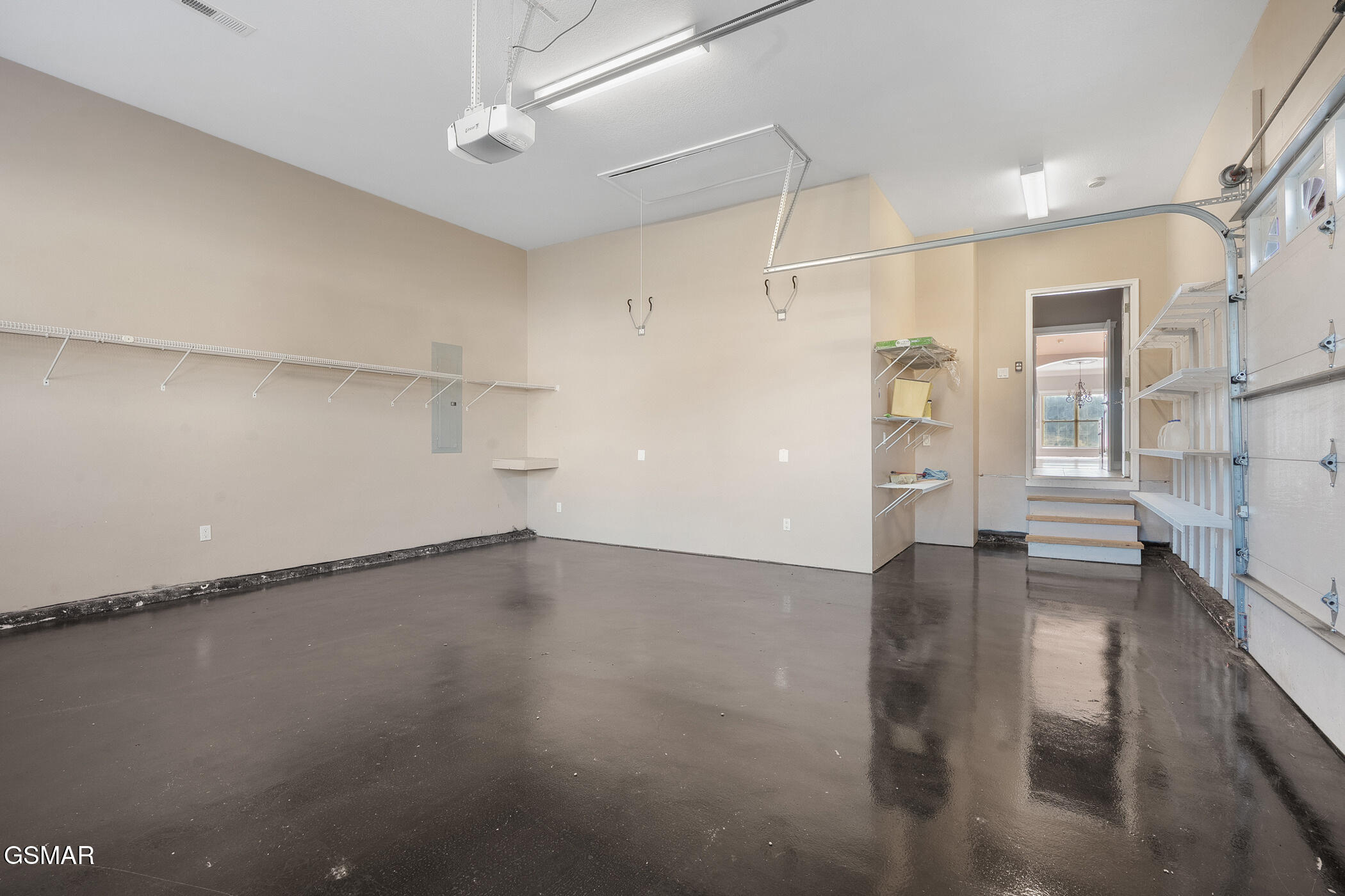 1811 Jordans Creek Way Sevierville TN 37876