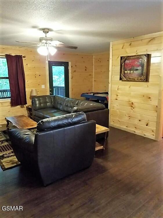 547 Hawks Trail Gatlinburg TN 37738