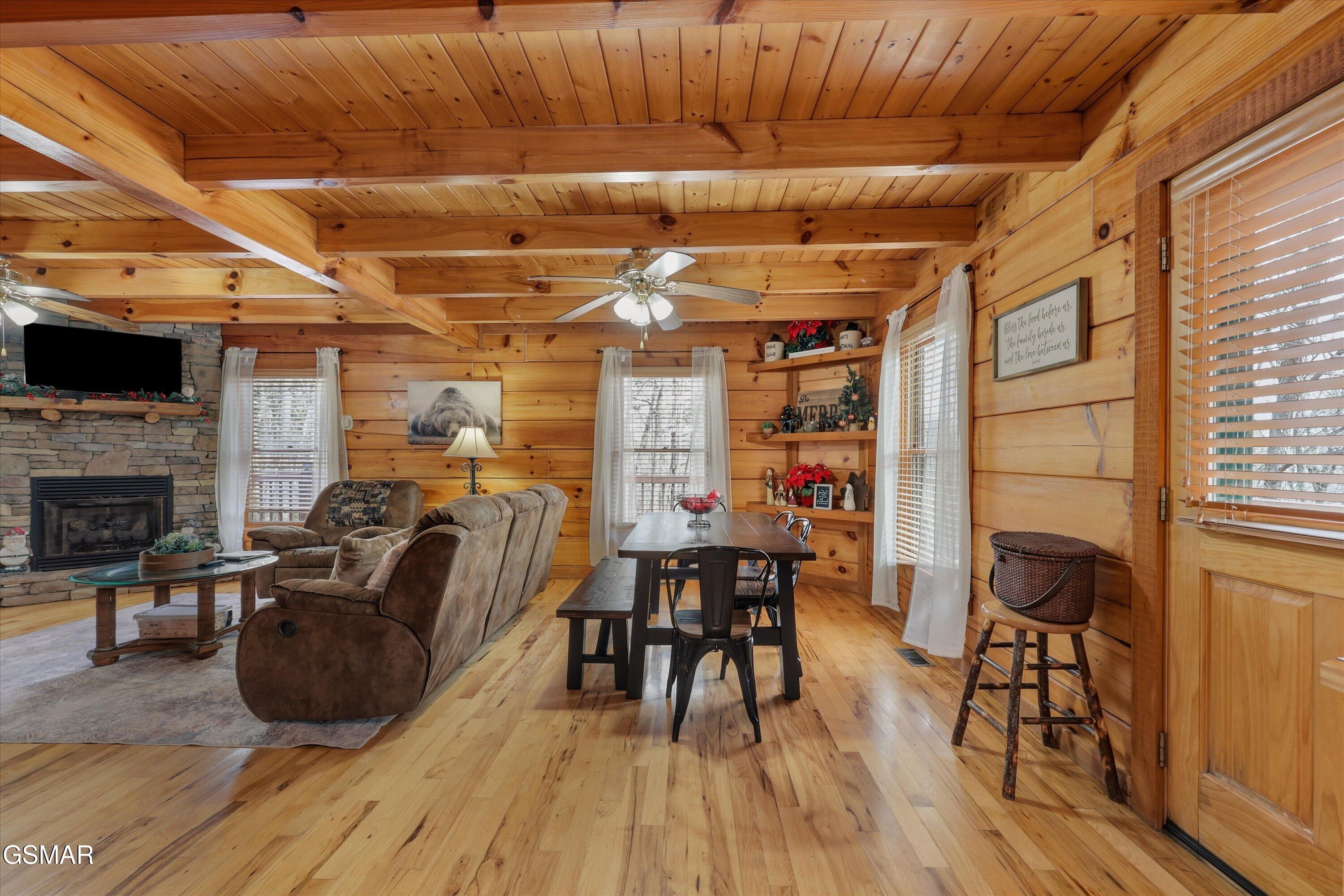 4224 Chamberlain Lane Sevierville TN 37862