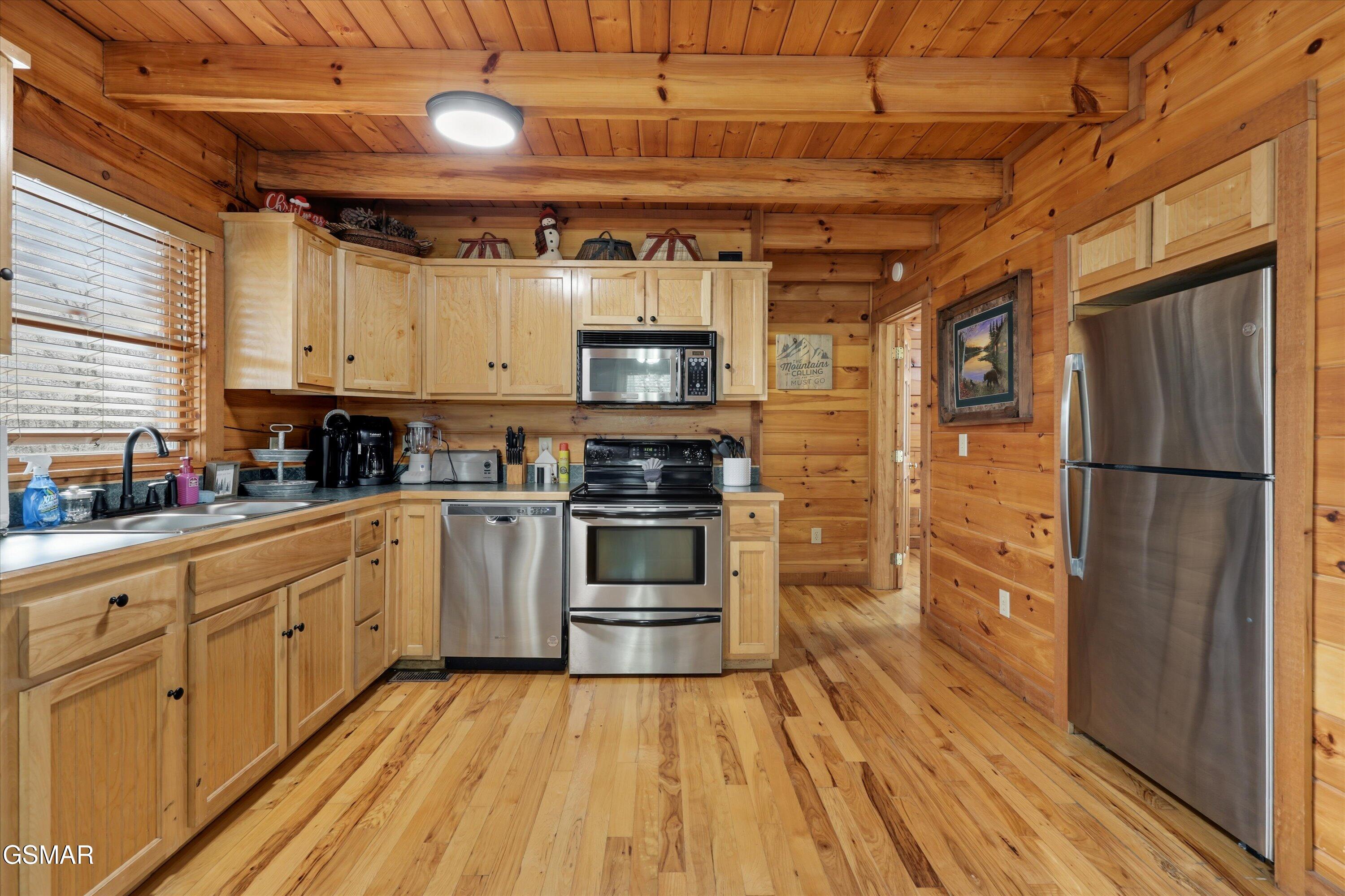 4224 Chamberlain Lane Sevierville TN 37862