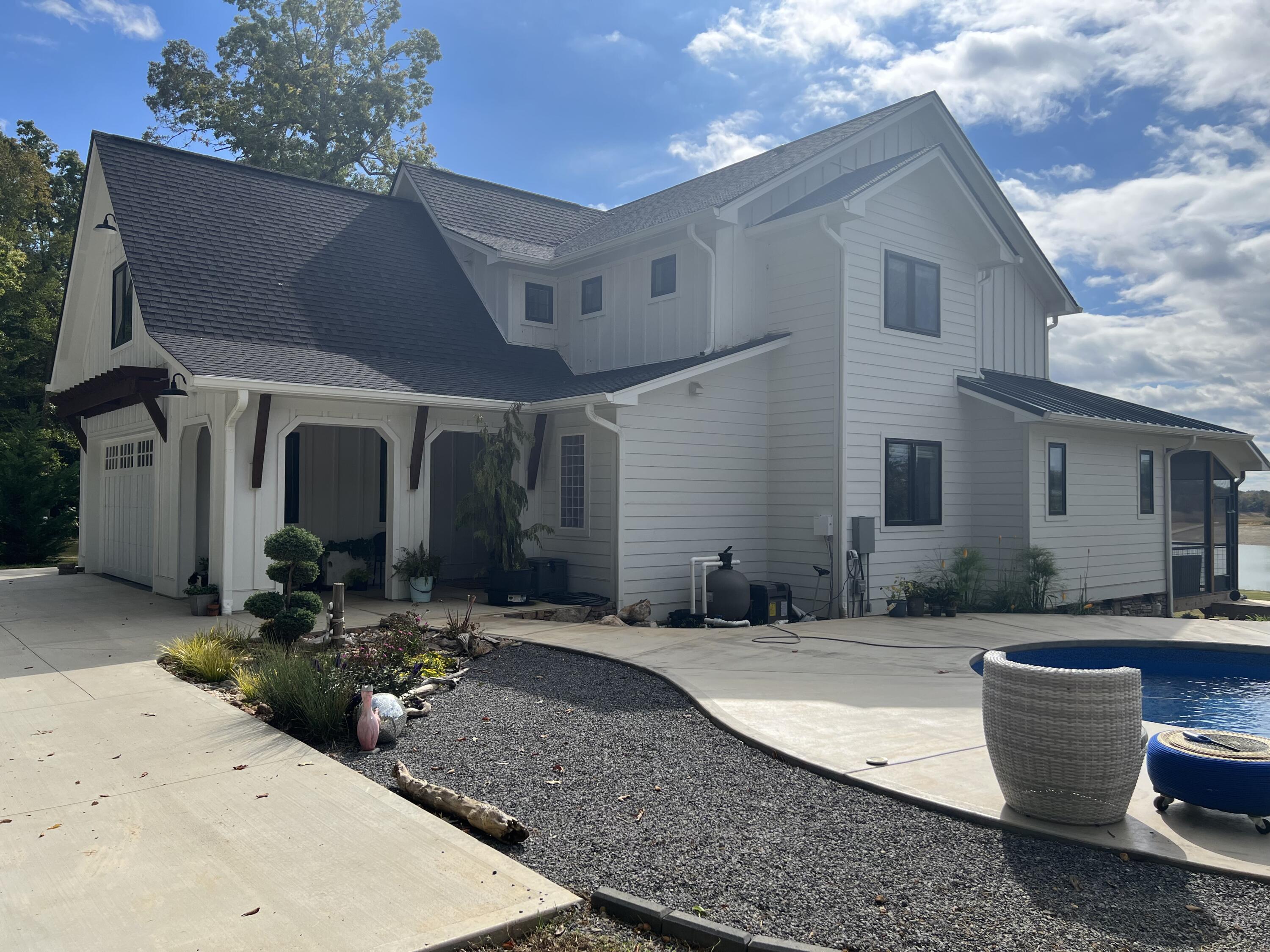 2227 Ted Moore Road Dandridge TN 37725