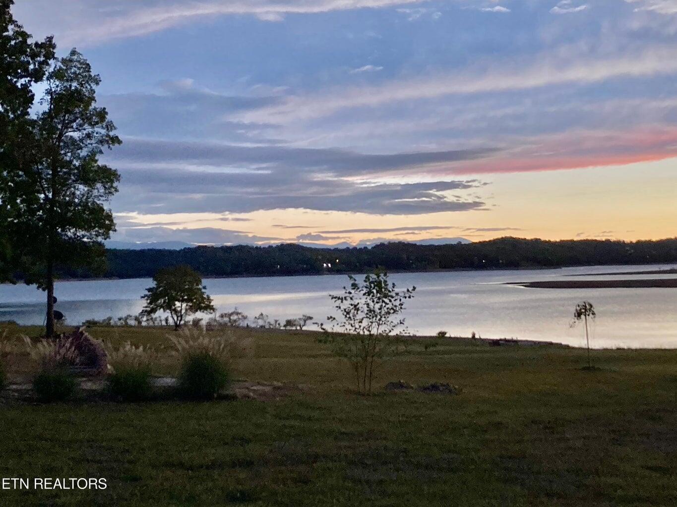 2227 Ted Moore Road Dandridge TN 37725