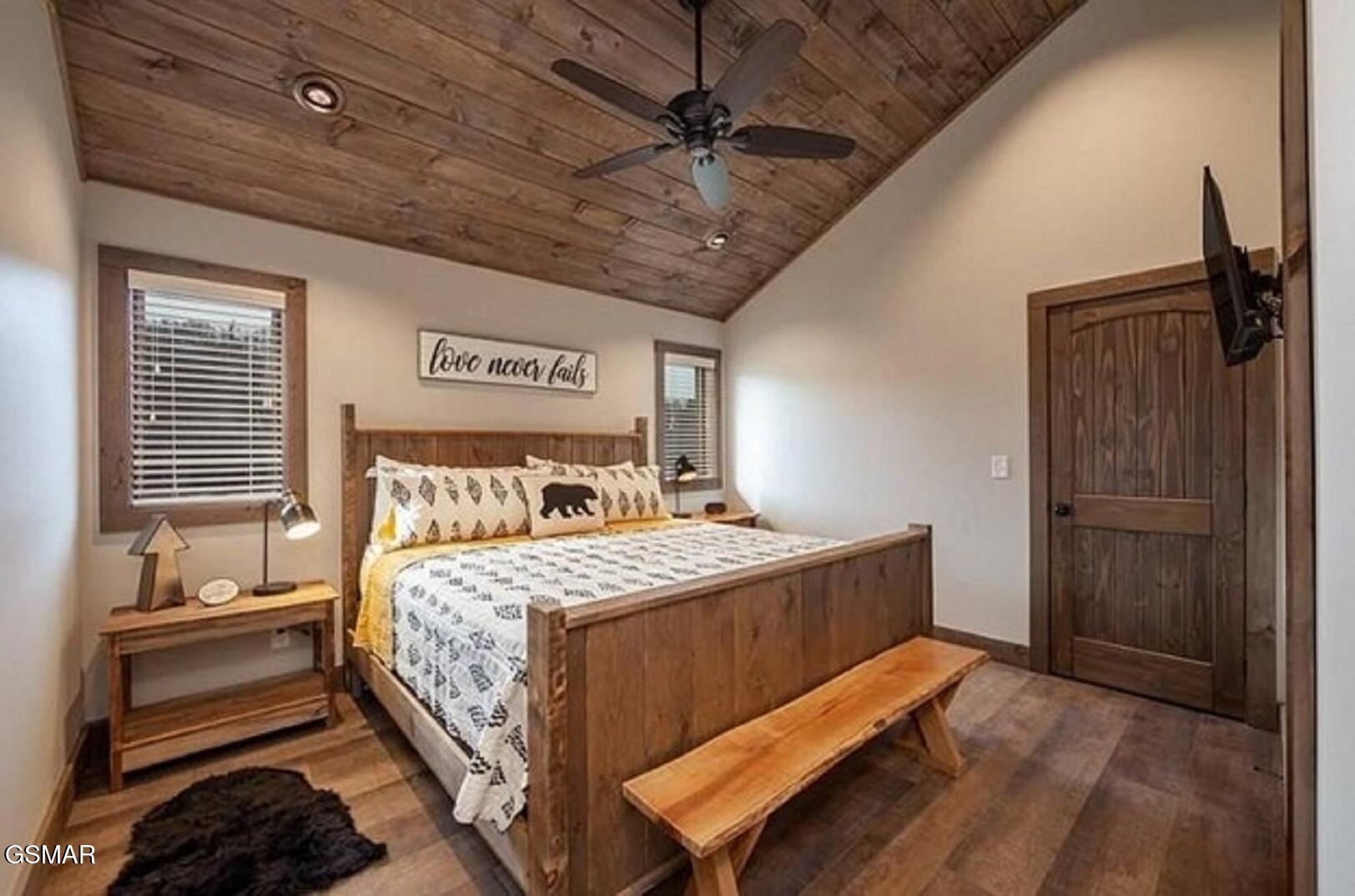 1563 Mountain Dreams Way Sevierville TN 37862