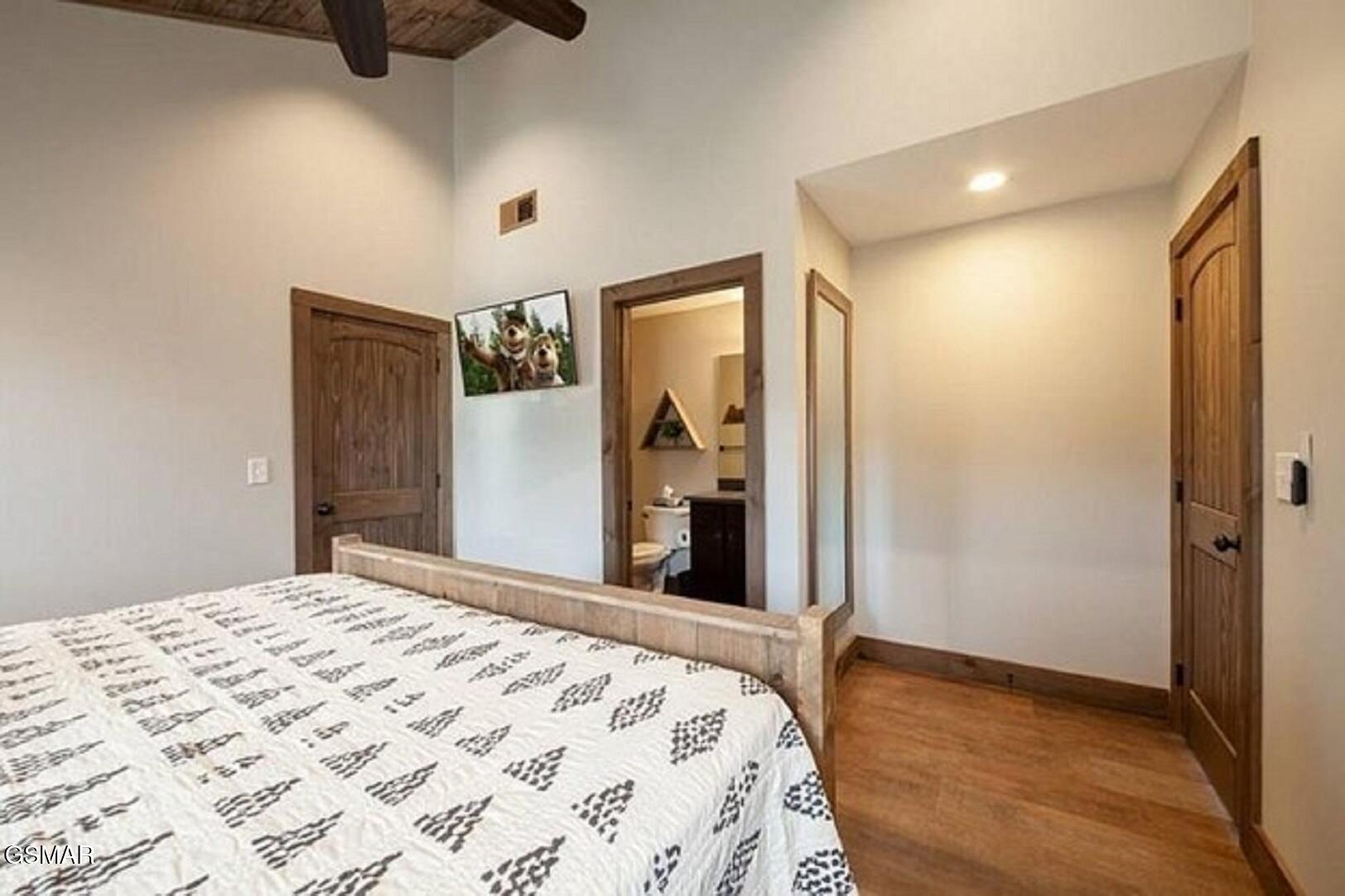 1563 Mountain Dreams Way Sevierville TN 37862