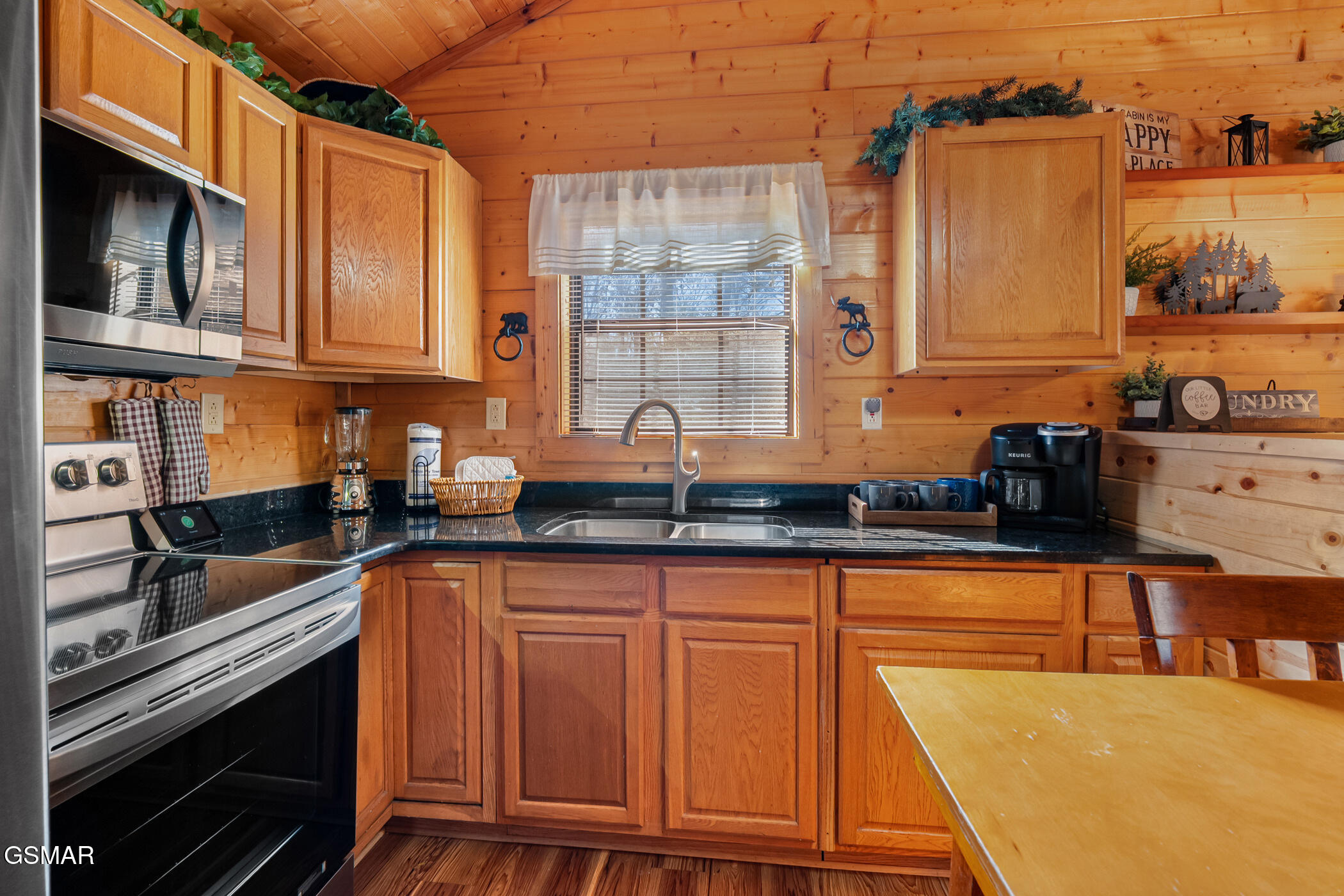 2230 Cove Creek Drive Sevierville TN 37862