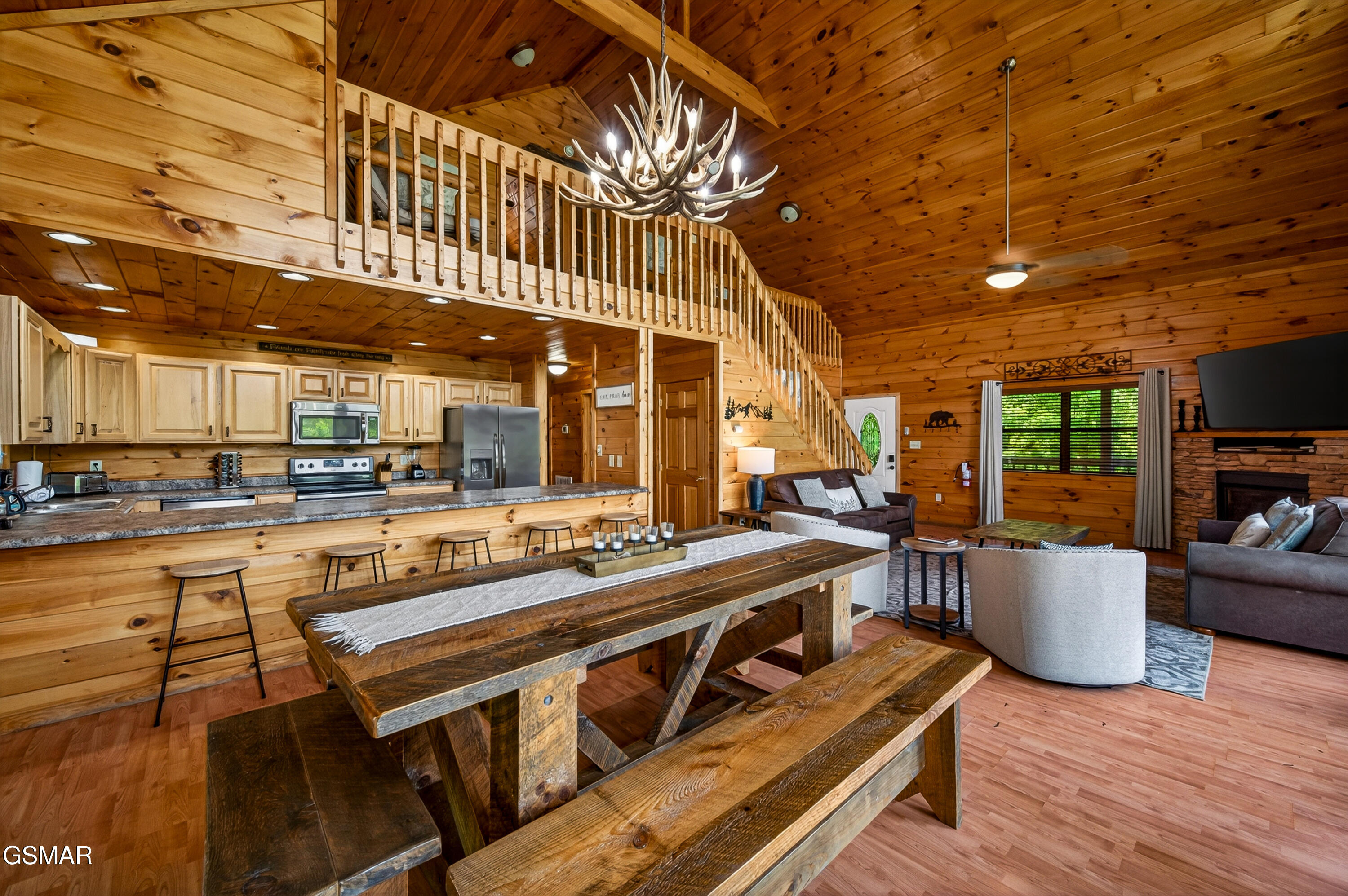 2428 Breezy Road Sevierville TN 37876