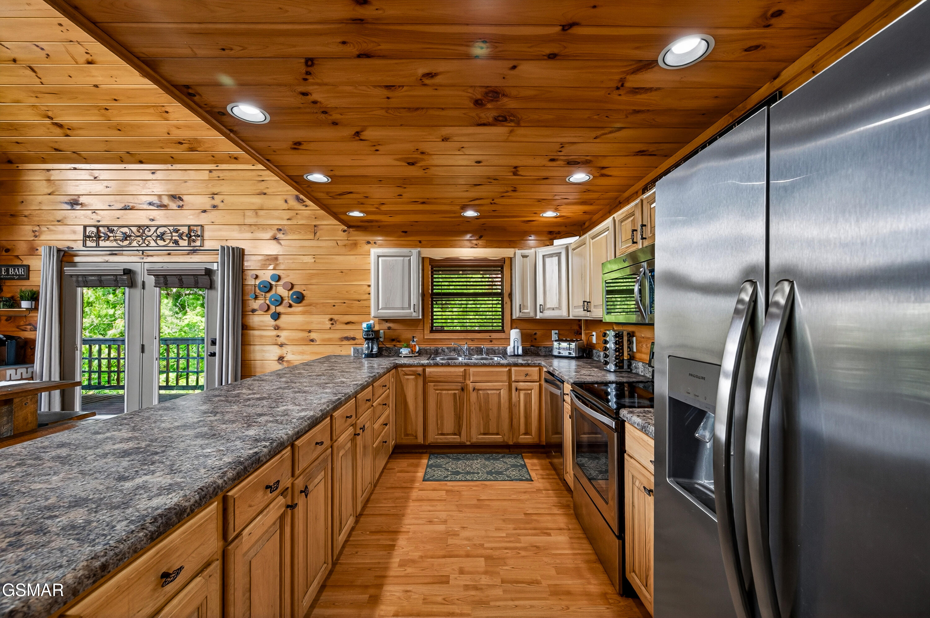 2428 Breezy Road Sevierville TN 37876