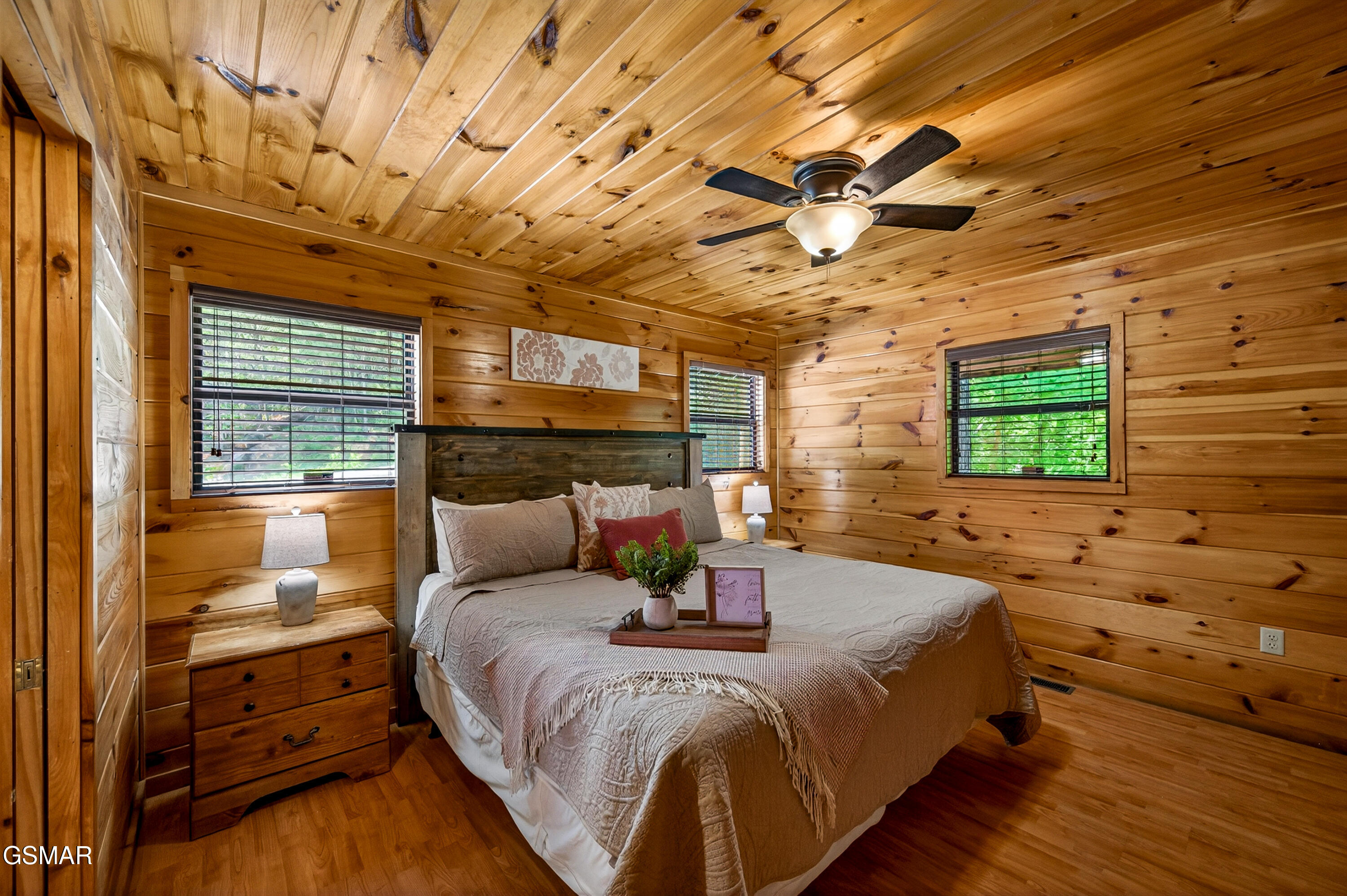 2428 Breezy Road Sevierville TN 37876