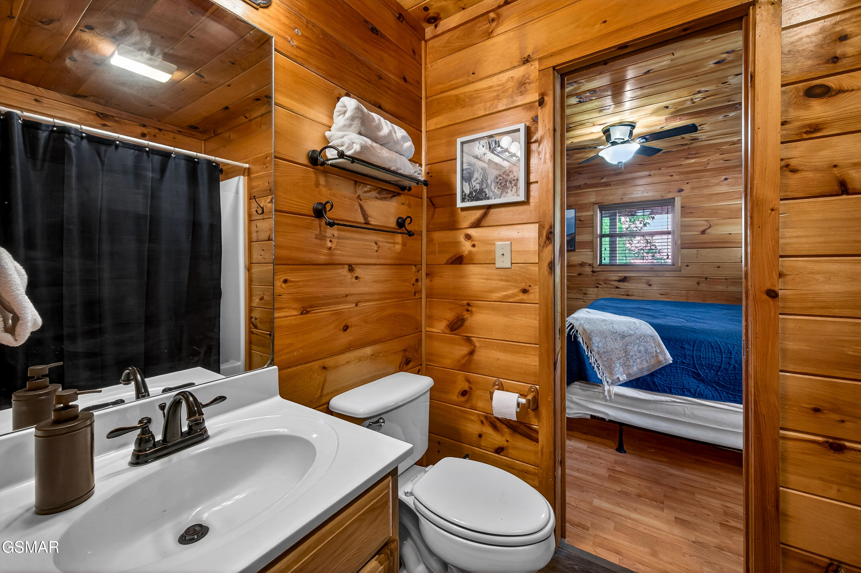 2428 Breezy Road Sevierville TN 37876