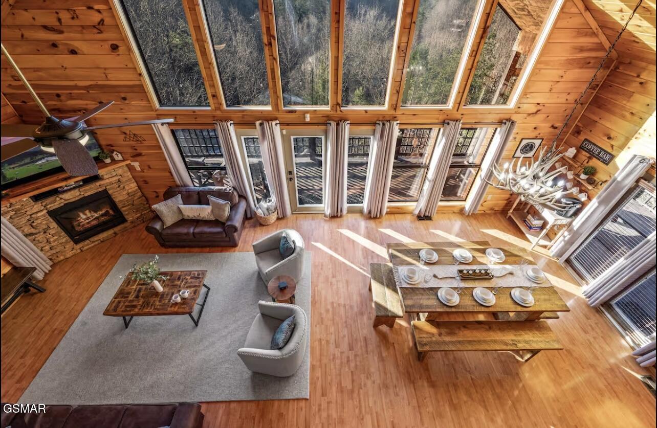 2428 Breezy Road Sevierville TN 37876