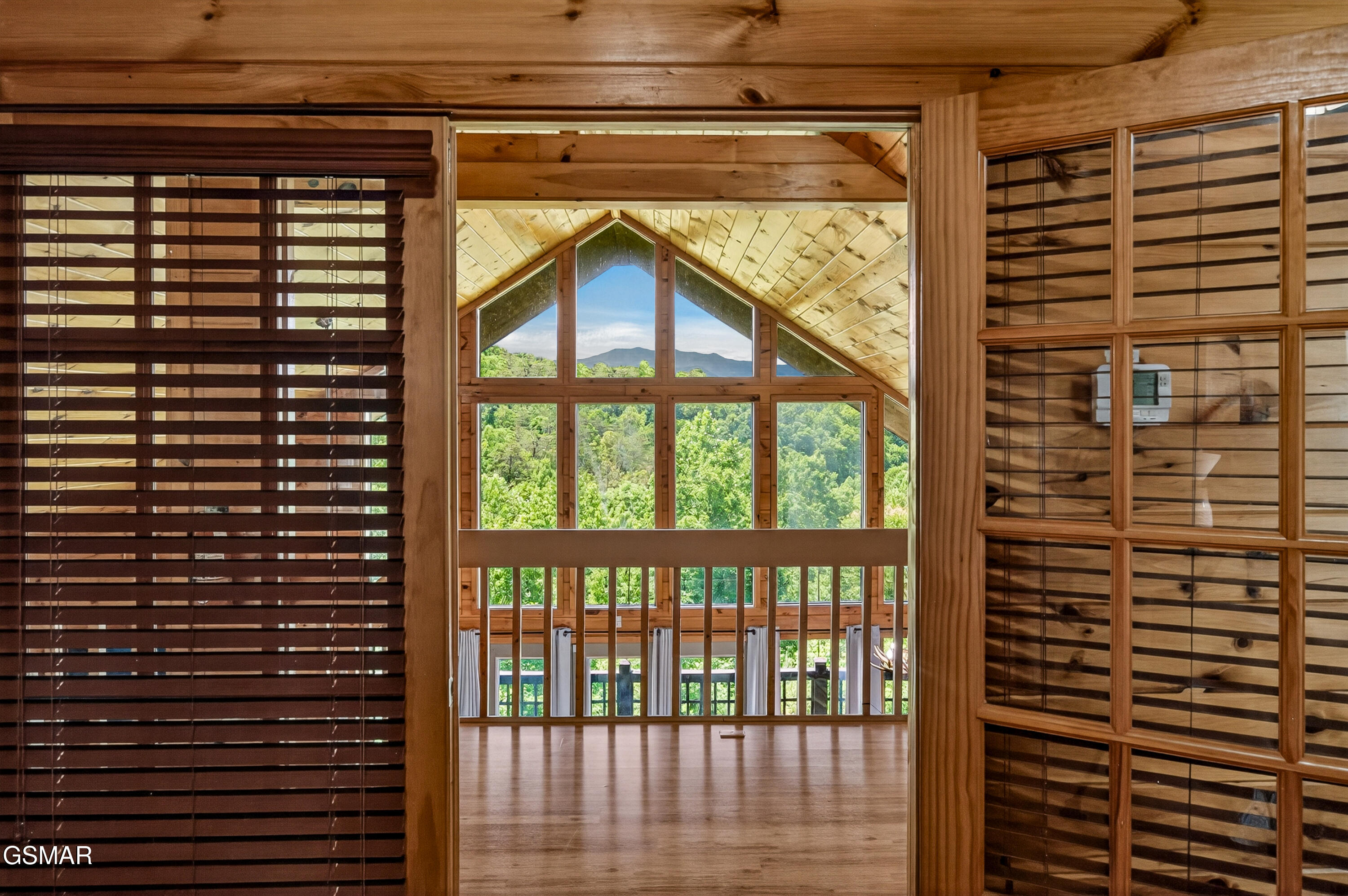 2428 Breezy Road Sevierville TN 37876