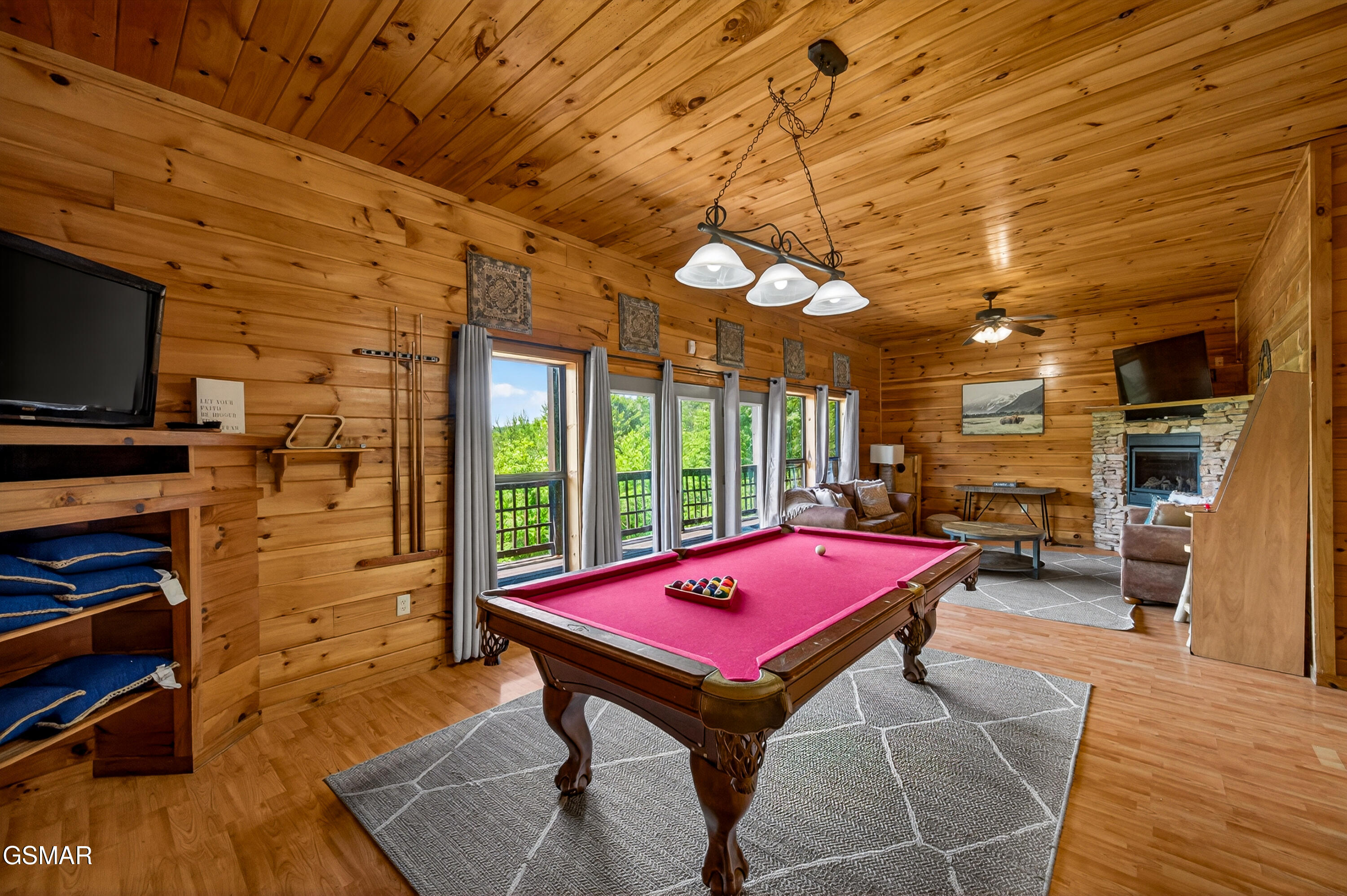 2428 Breezy Road Sevierville TN 37876