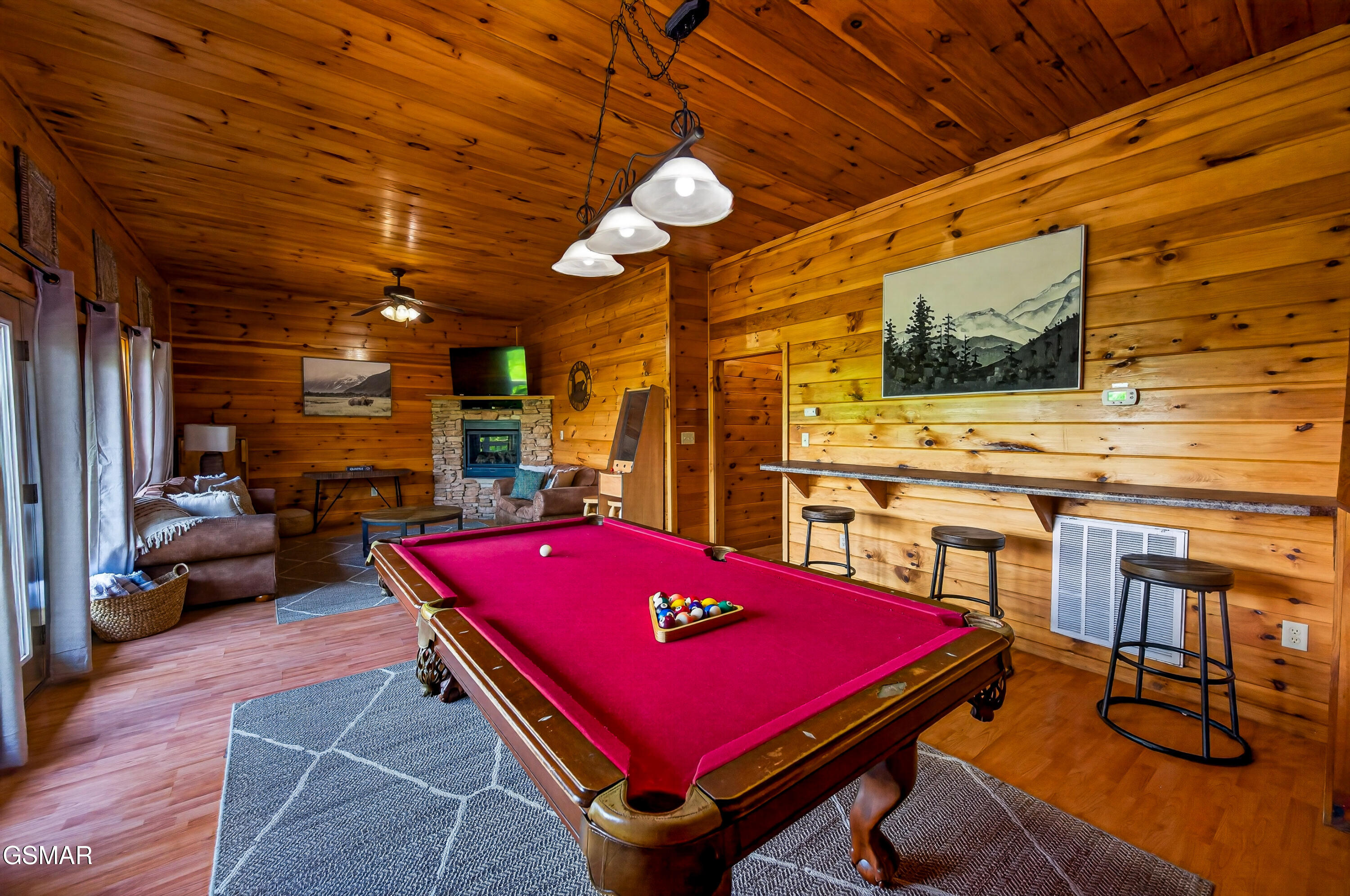 2428 Breezy Road Sevierville TN 37876