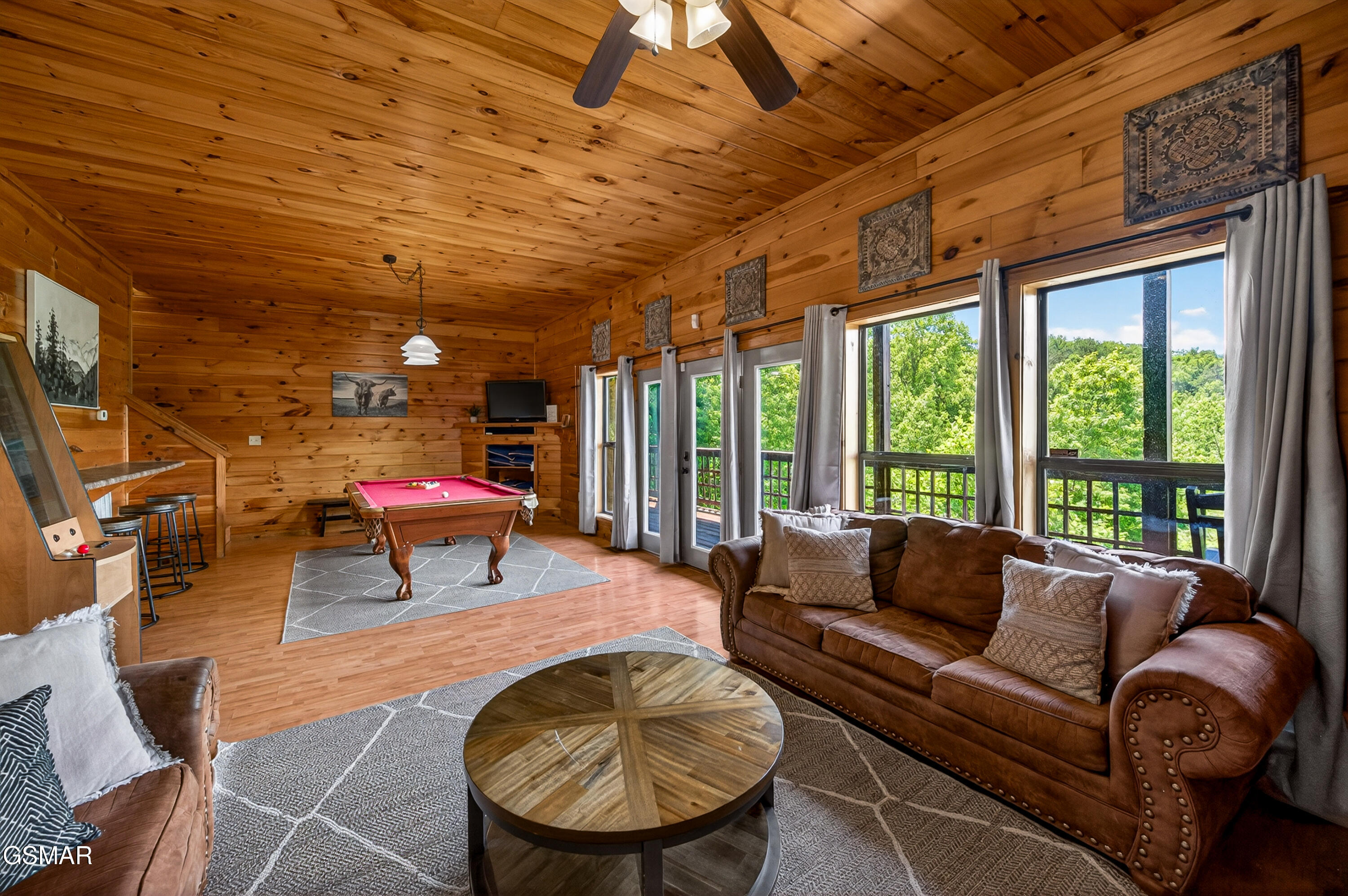 2428 Breezy Road Sevierville TN 37876