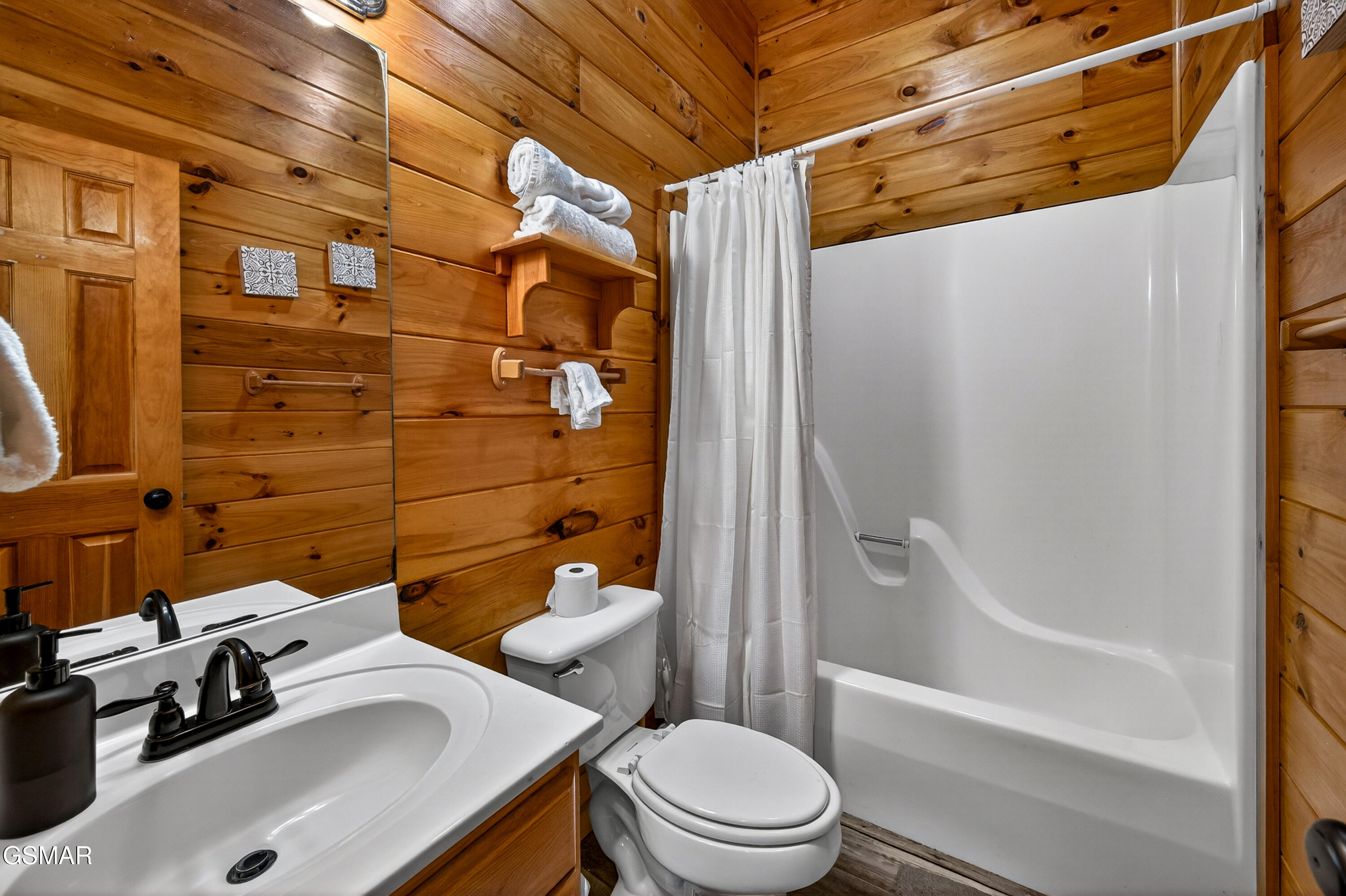 2428 Breezy Road Sevierville TN 37876