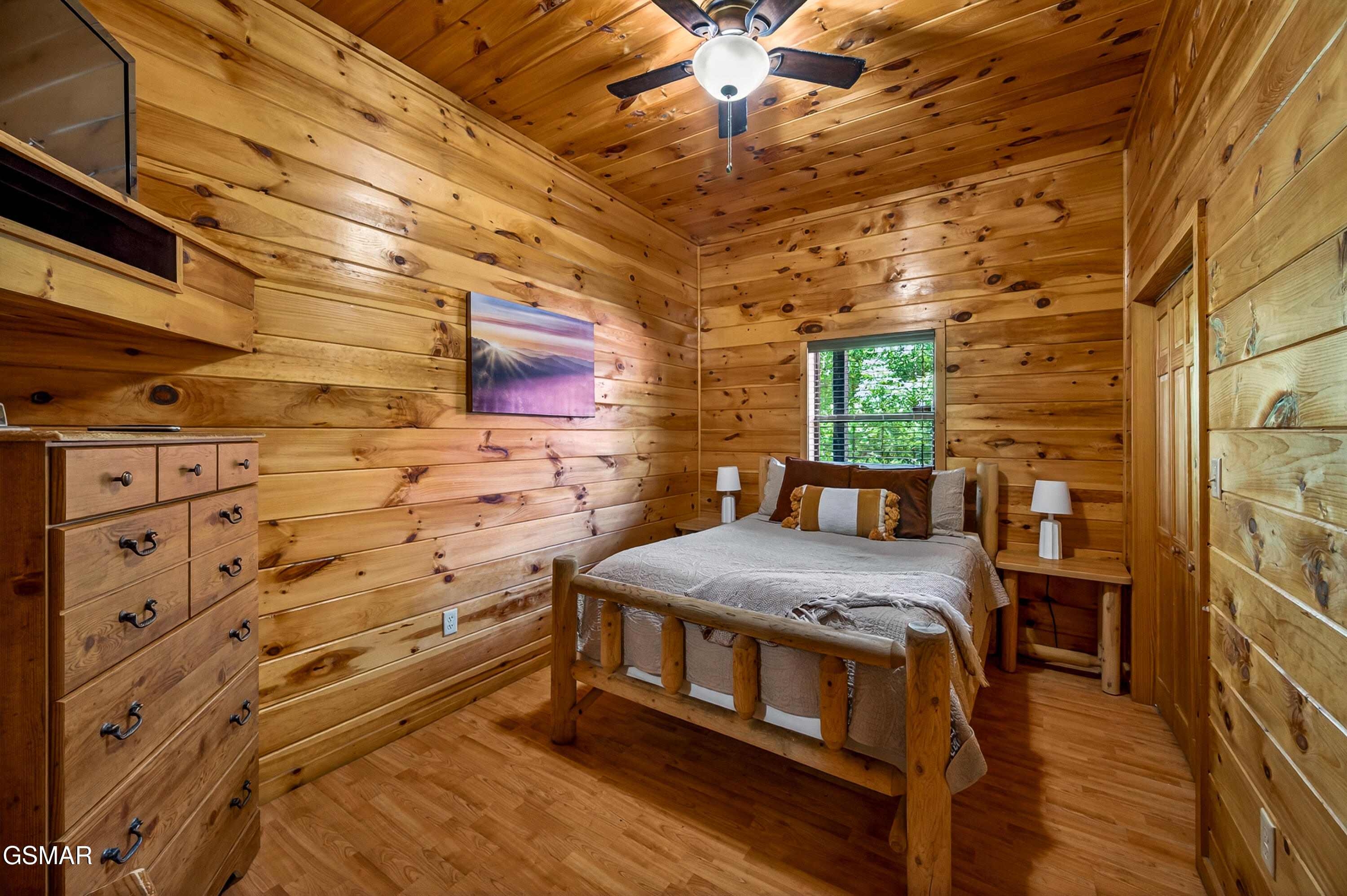 2428 Breezy Road Sevierville TN 37876