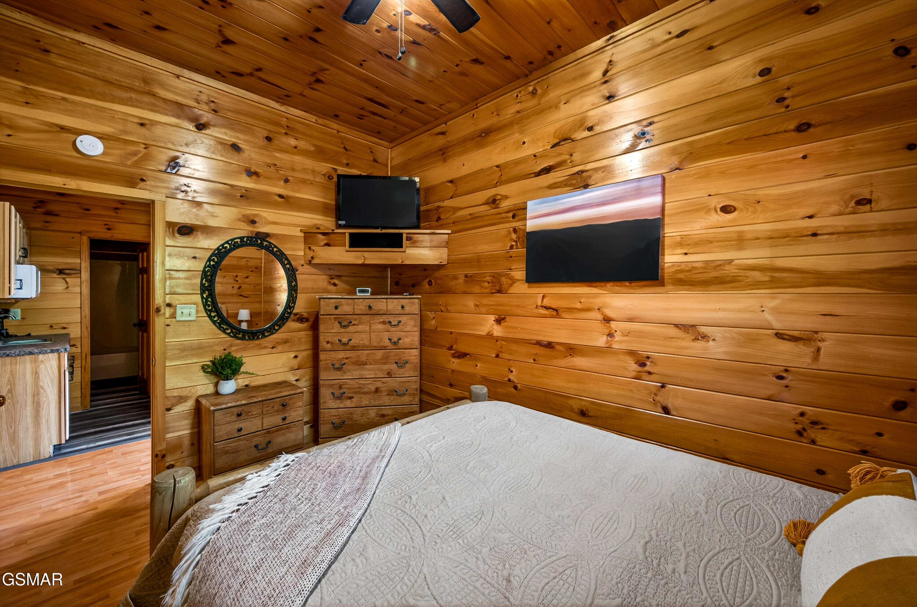 2428 Breezy Road Sevierville TN 37876