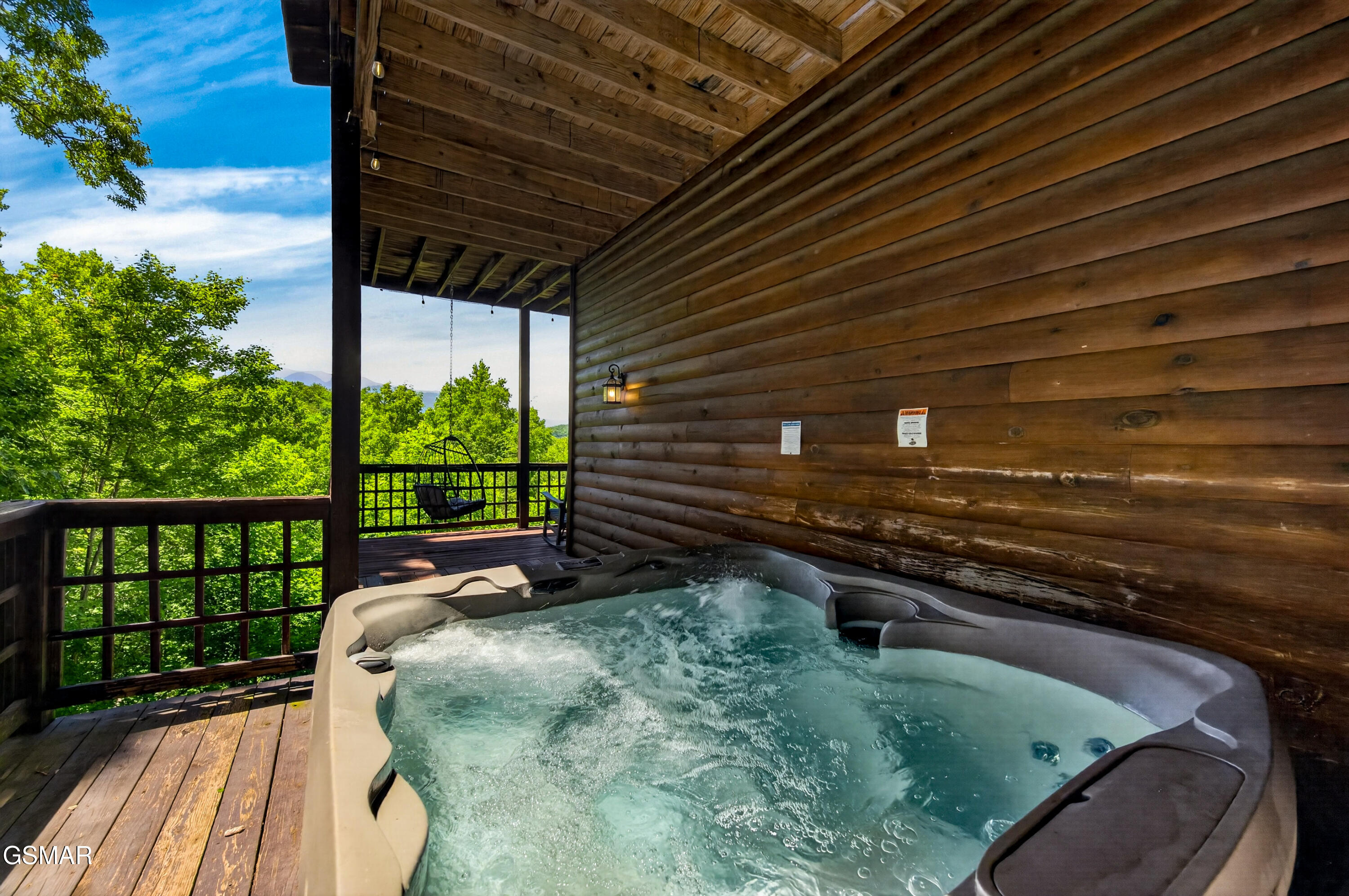 2428 Breezy Road Sevierville TN 37876