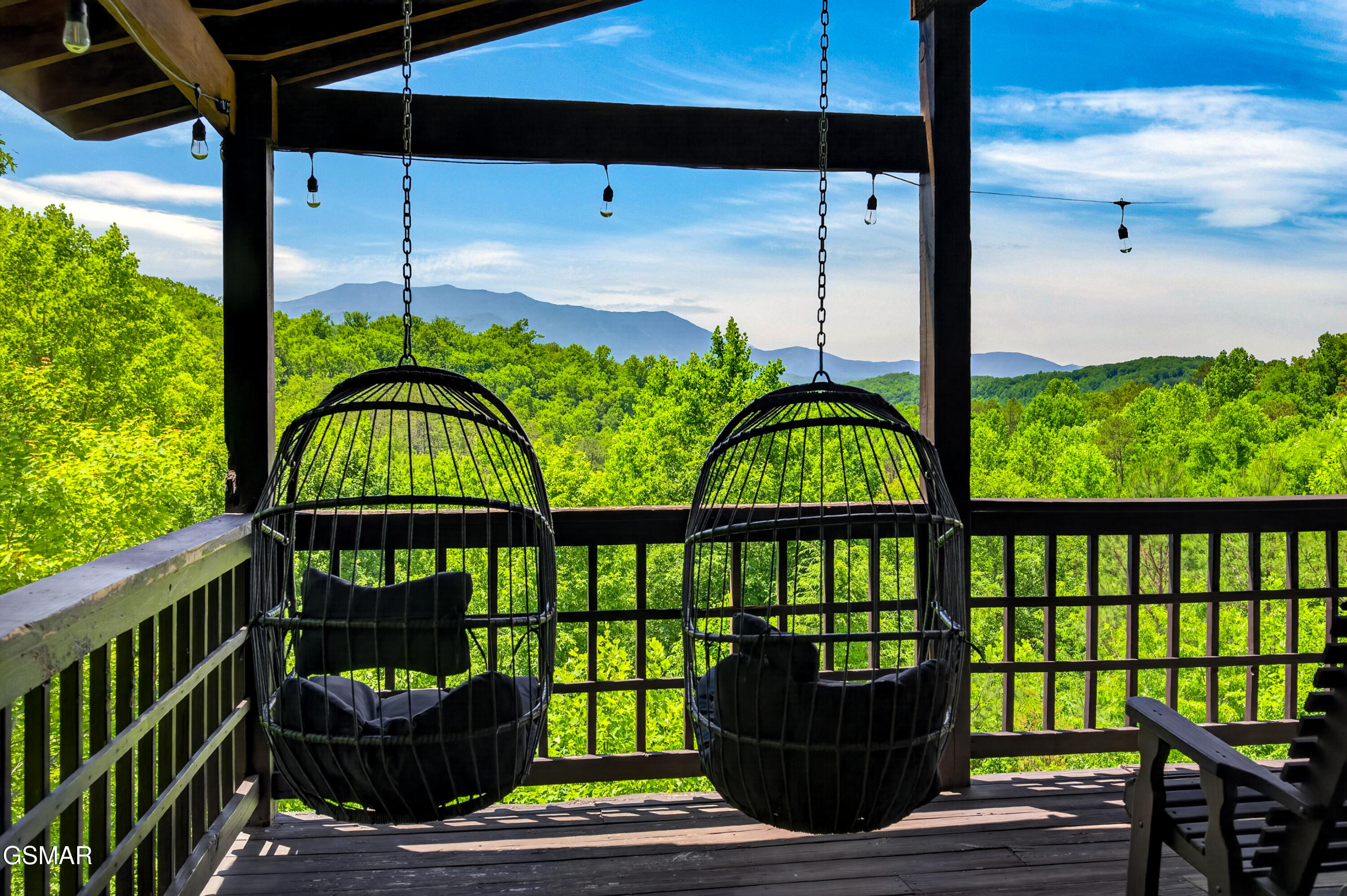 2428 Breezy Road Sevierville TN 37876
