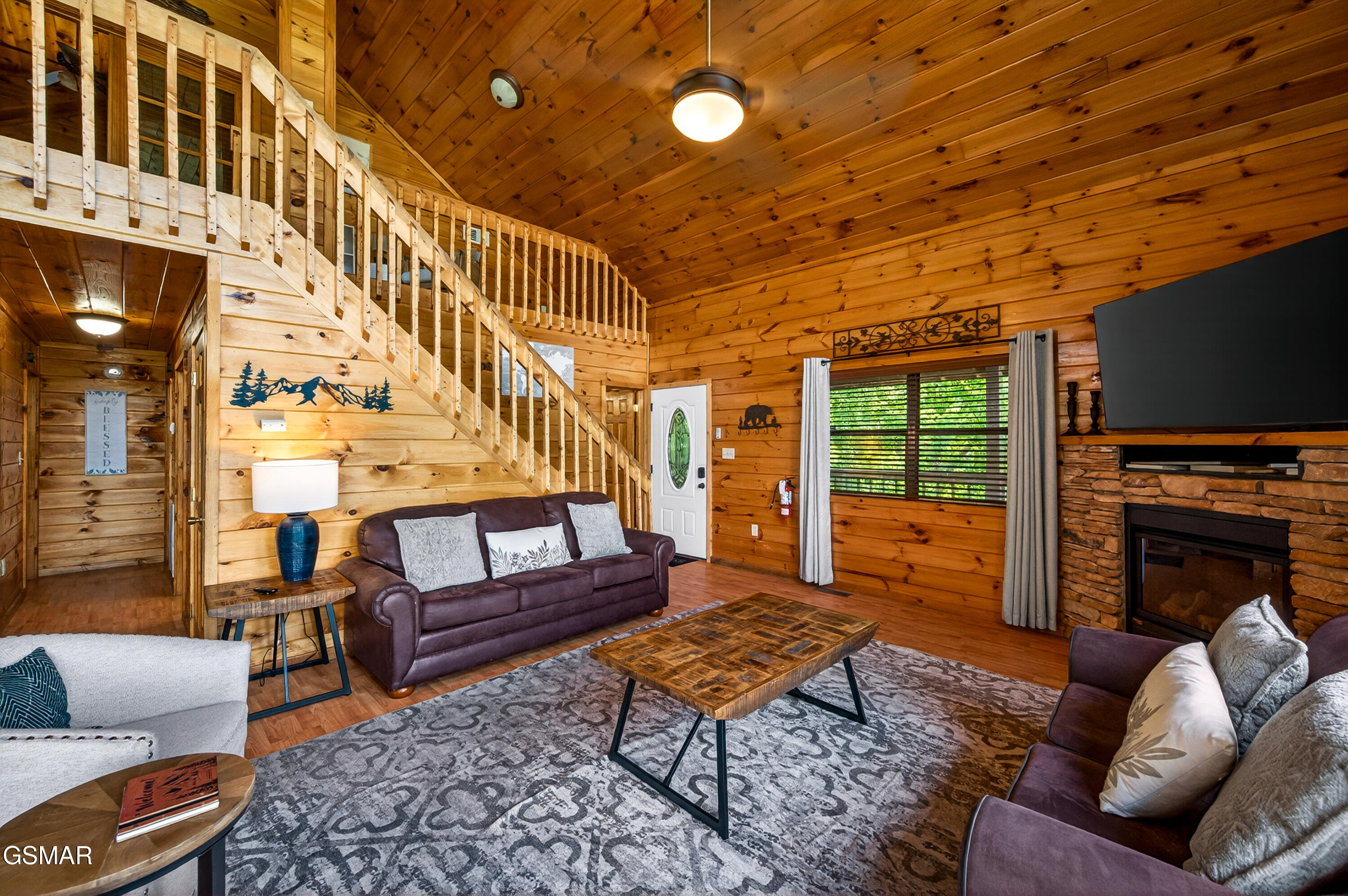 2428 Breezy Road Sevierville TN 37876