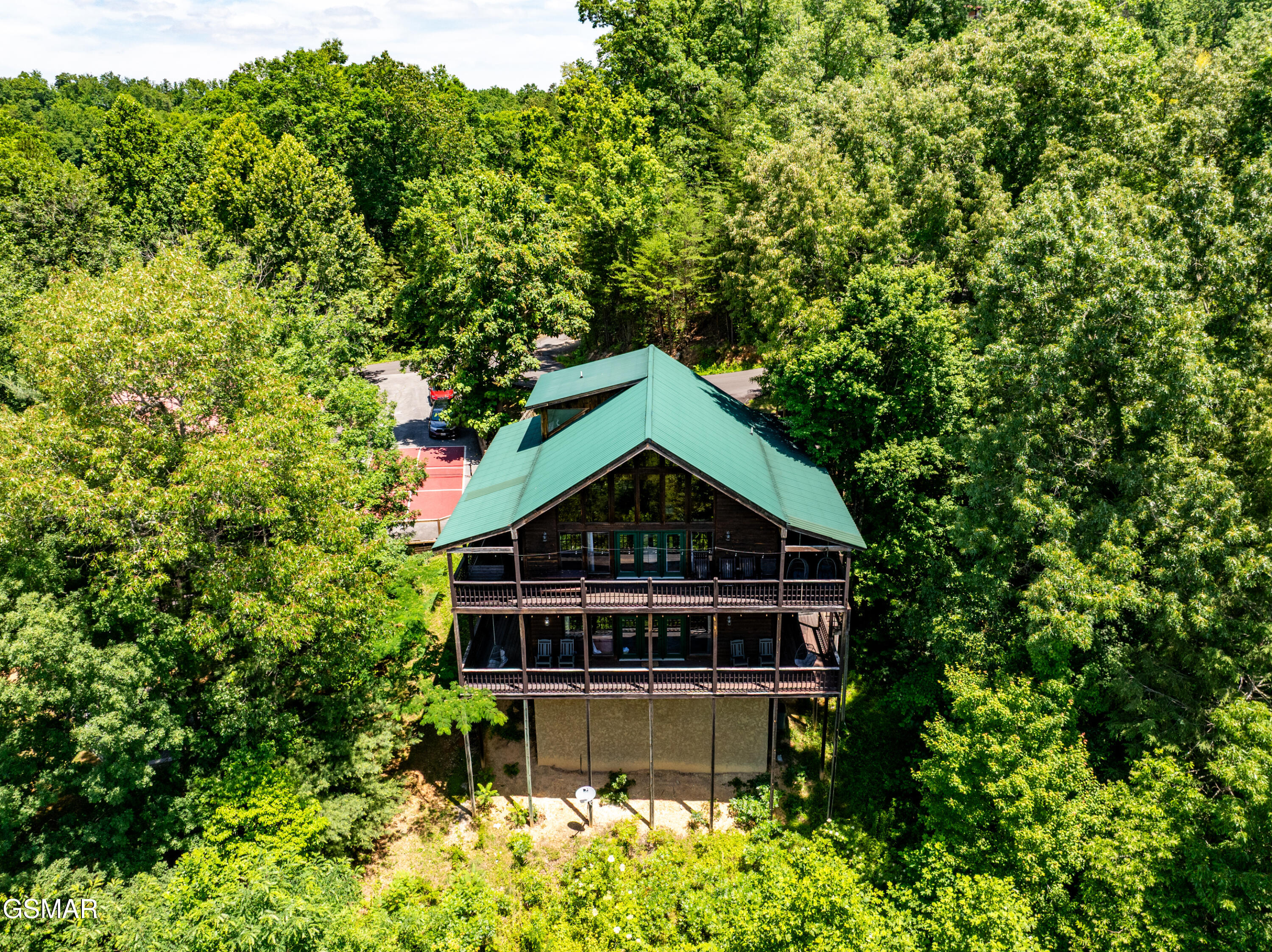 2428 Breezy Road Sevierville TN 37876