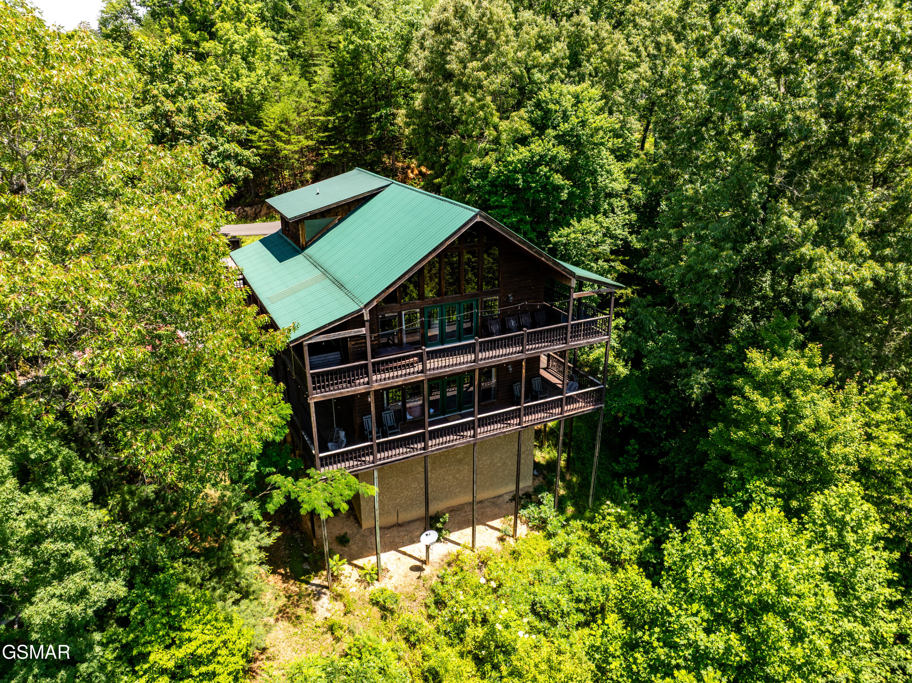 2428 Breezy Road Sevierville TN 37876