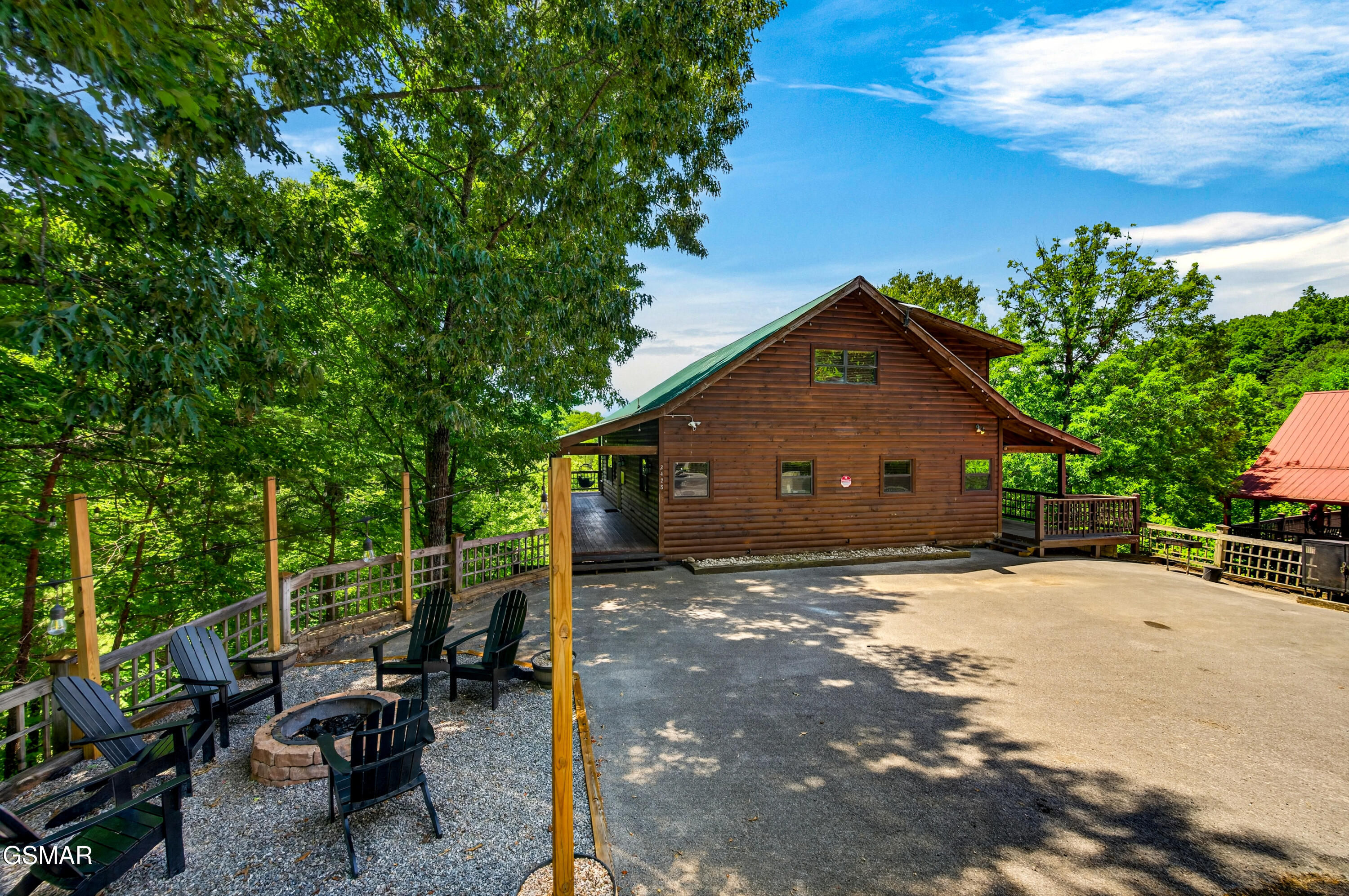 2428 Breezy Road Sevierville TN 37876