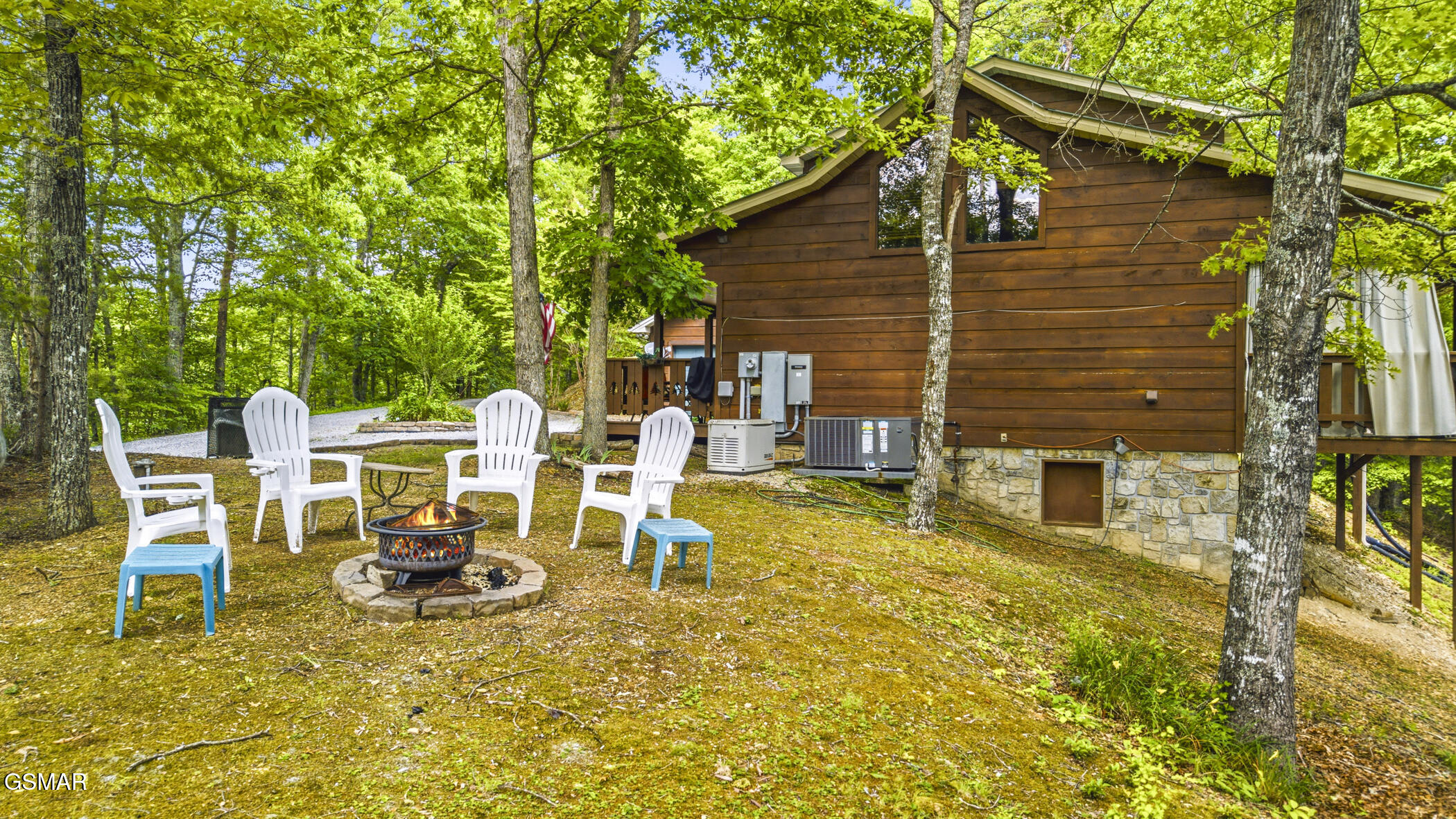 2015 Ridgecrest Loop Way Sevierville TN 37876