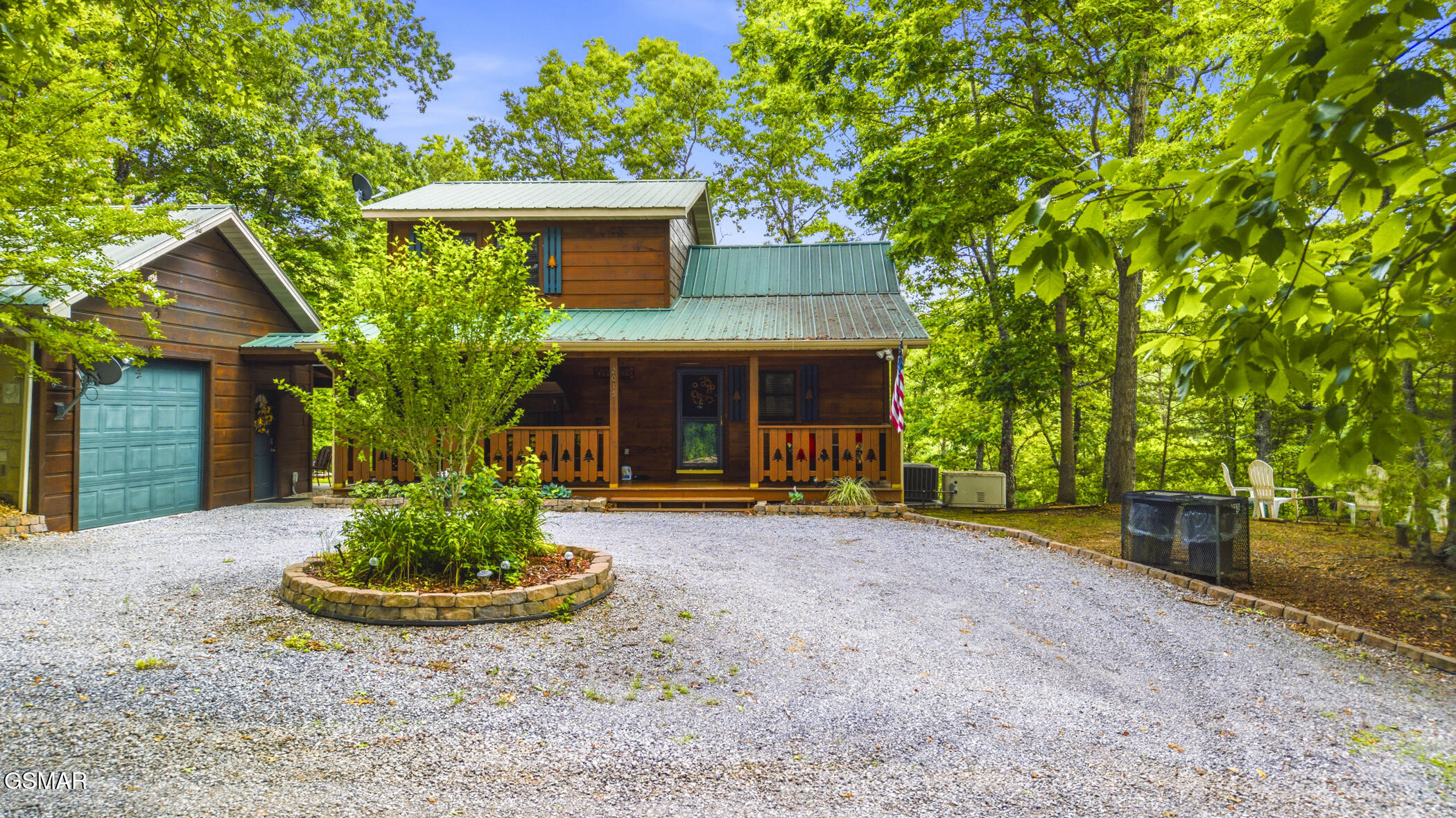 2015 Ridgecrest Loop Way Sevierville TN 37876