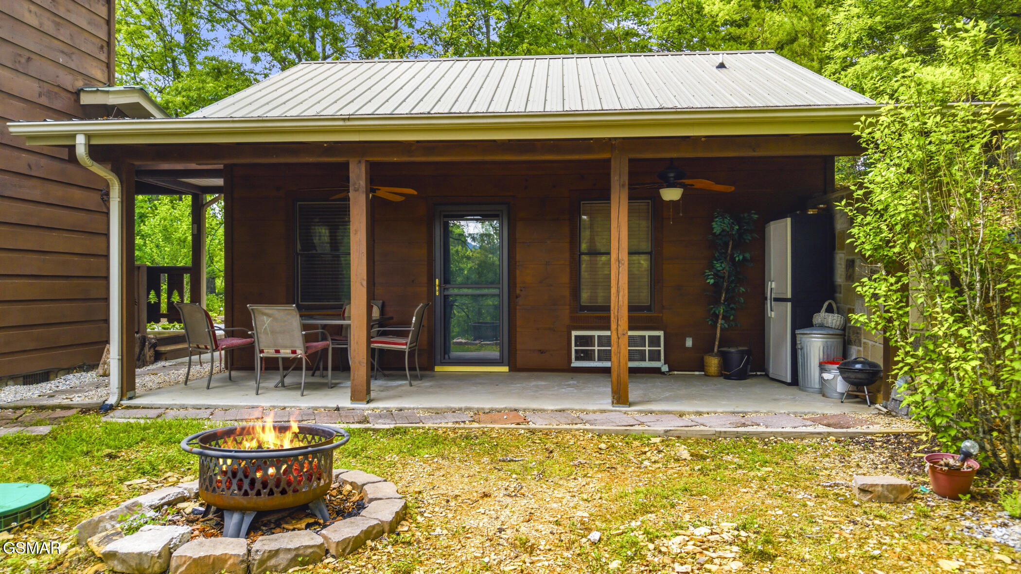 2015 Ridgecrest Loop Way Sevierville TN 37876