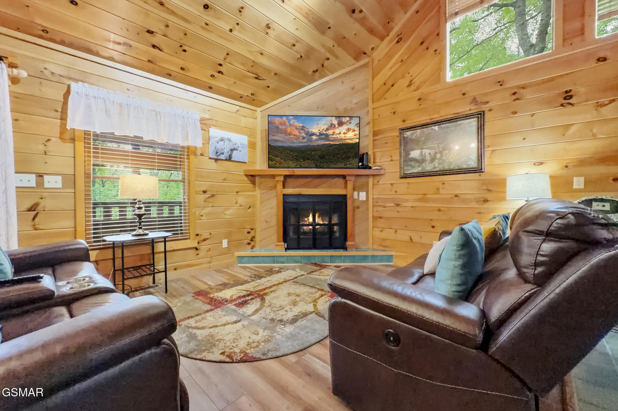 2015 Ridgecrest Loop Way Sevierville TN 37876