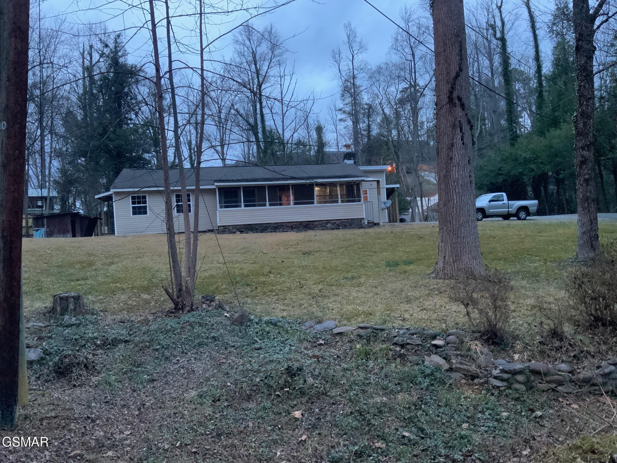 517 Laurel Avenue Gatlinburg TN 37738
