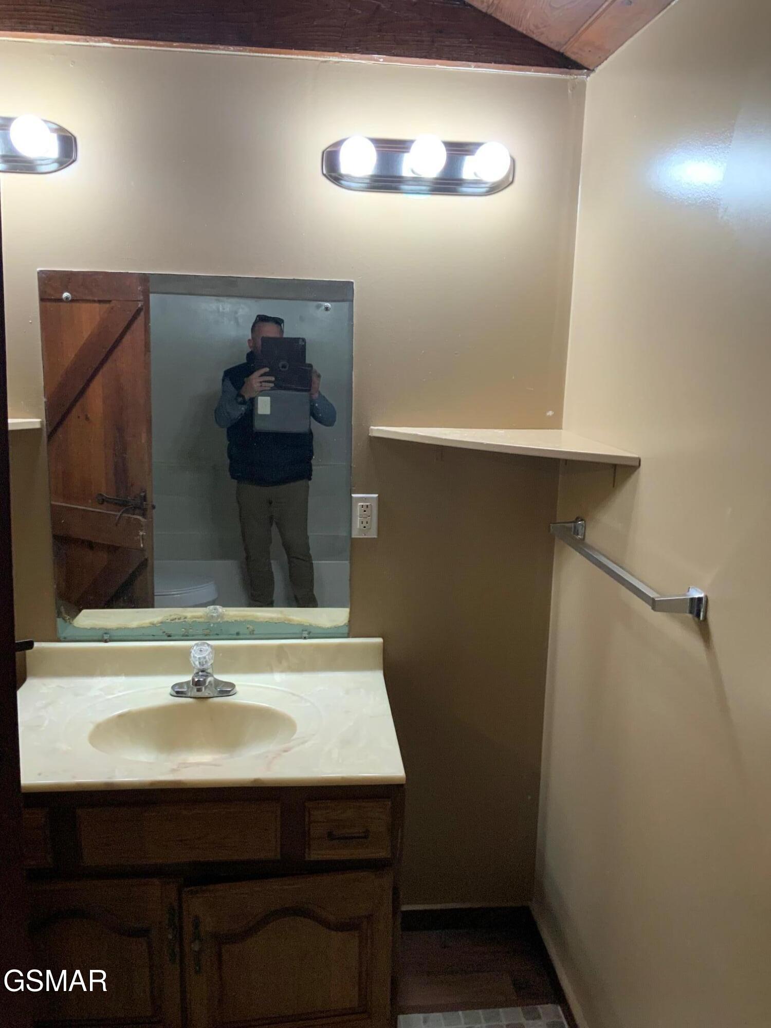 517 Laurel Avenue Gatlinburg TN 37738