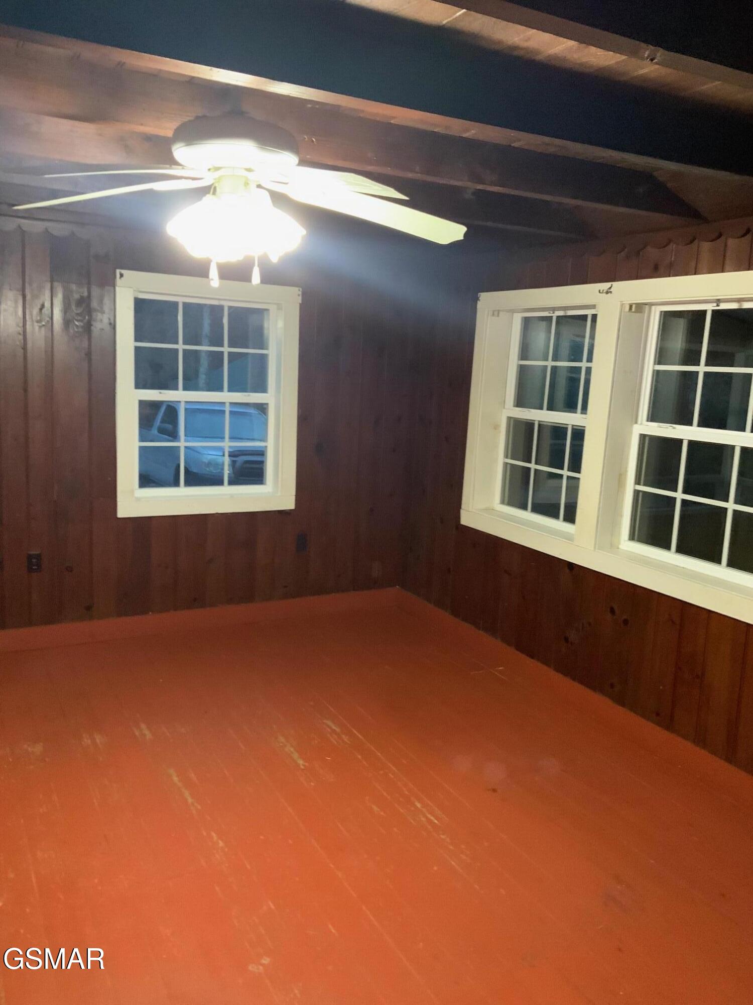 517 Laurel Avenue Gatlinburg TN 37738