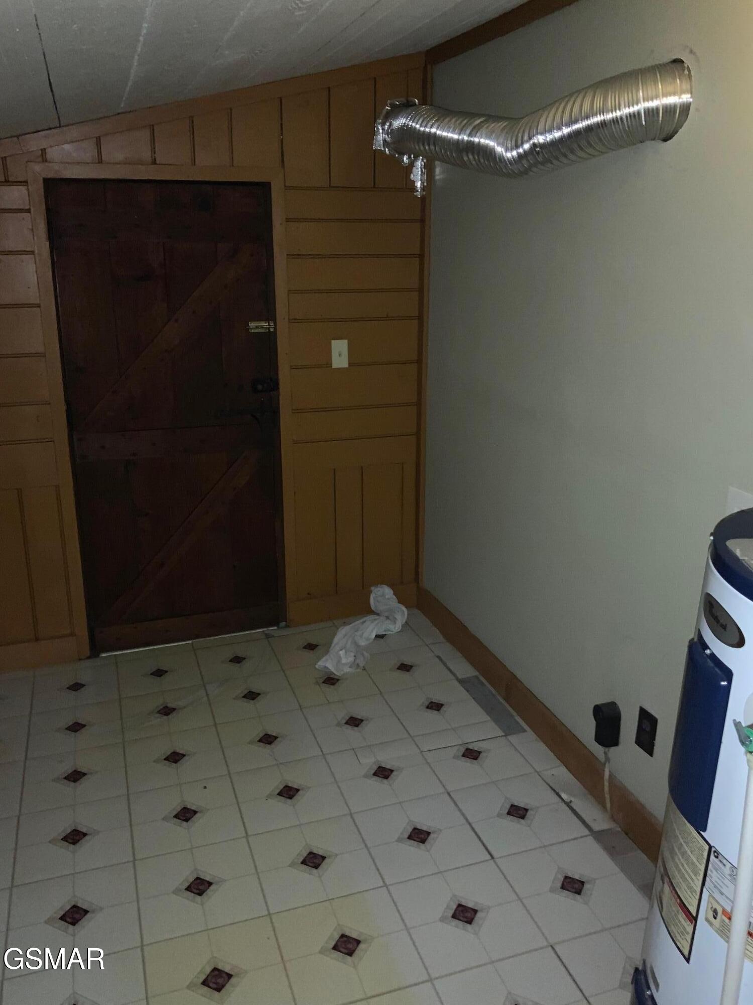 517 Laurel Avenue Gatlinburg TN 37738