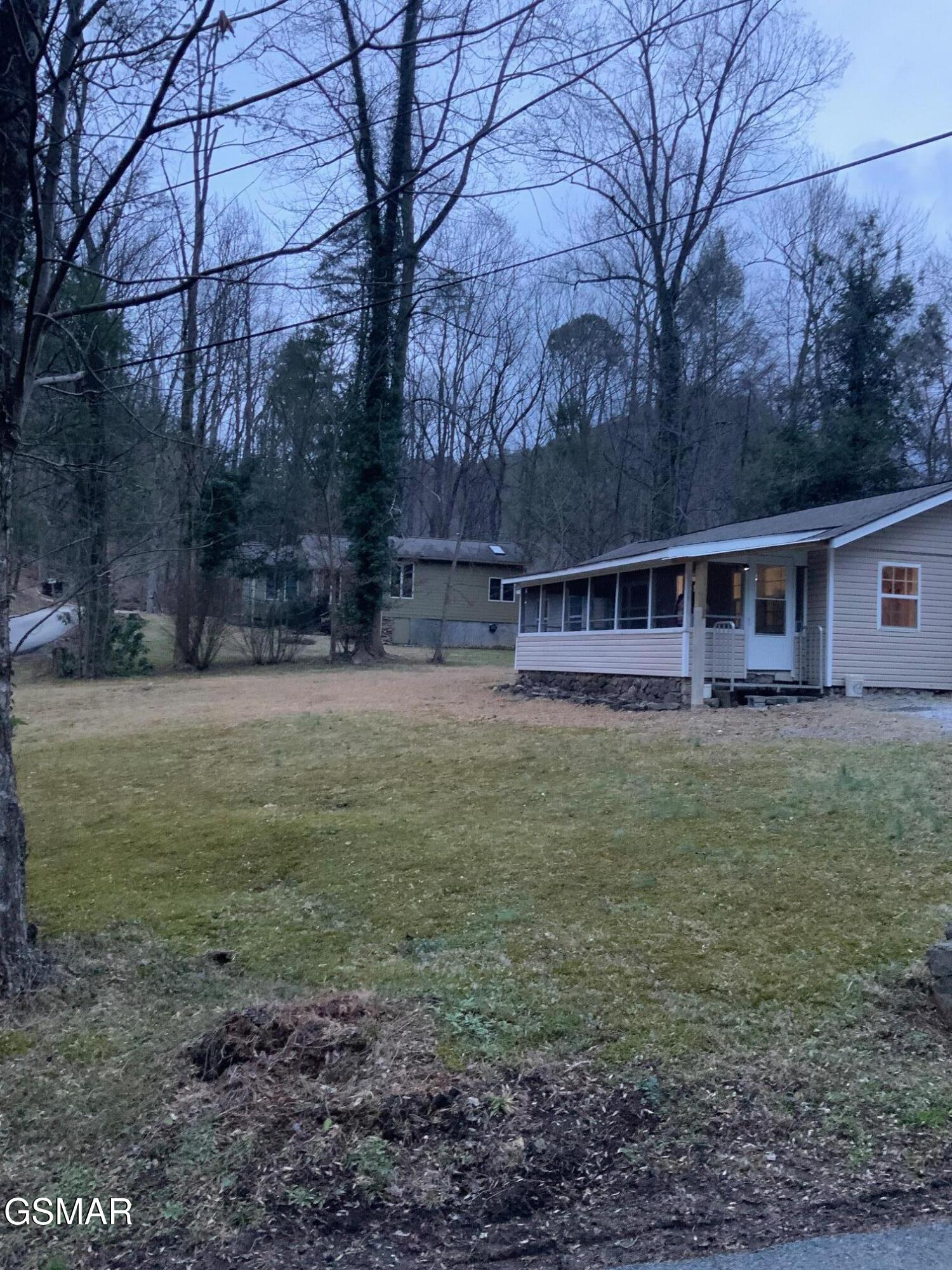 517 Laurel Avenue Gatlinburg TN 37738