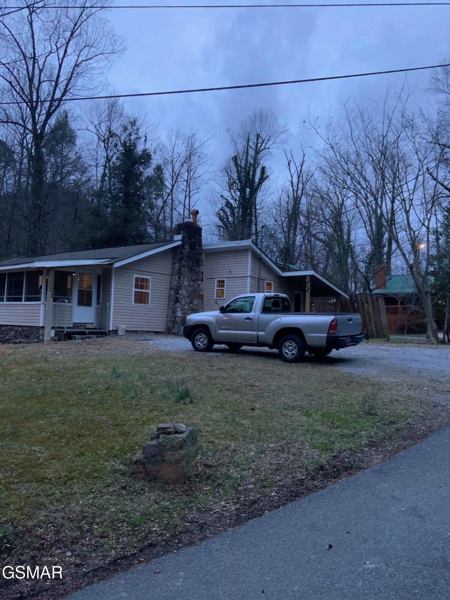 517 Laurel Avenue Gatlinburg TN 37738
