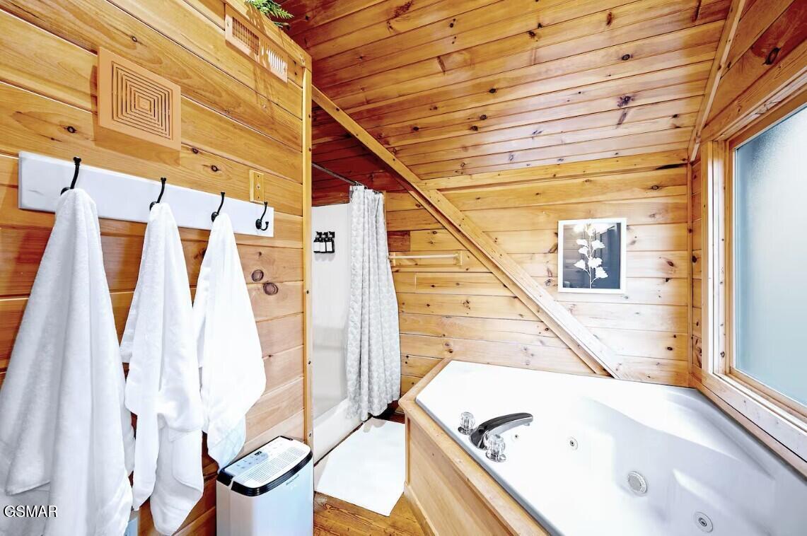 1637 Majestic Oak Way Sevierville TN 37876