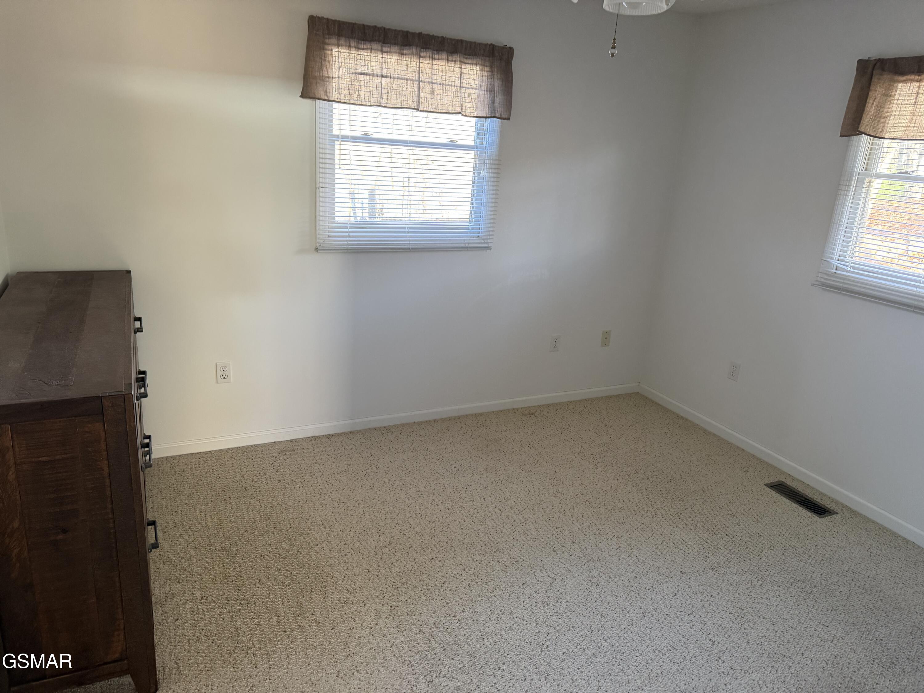 1001 Old Laurel Lane Sevierville TN 37876