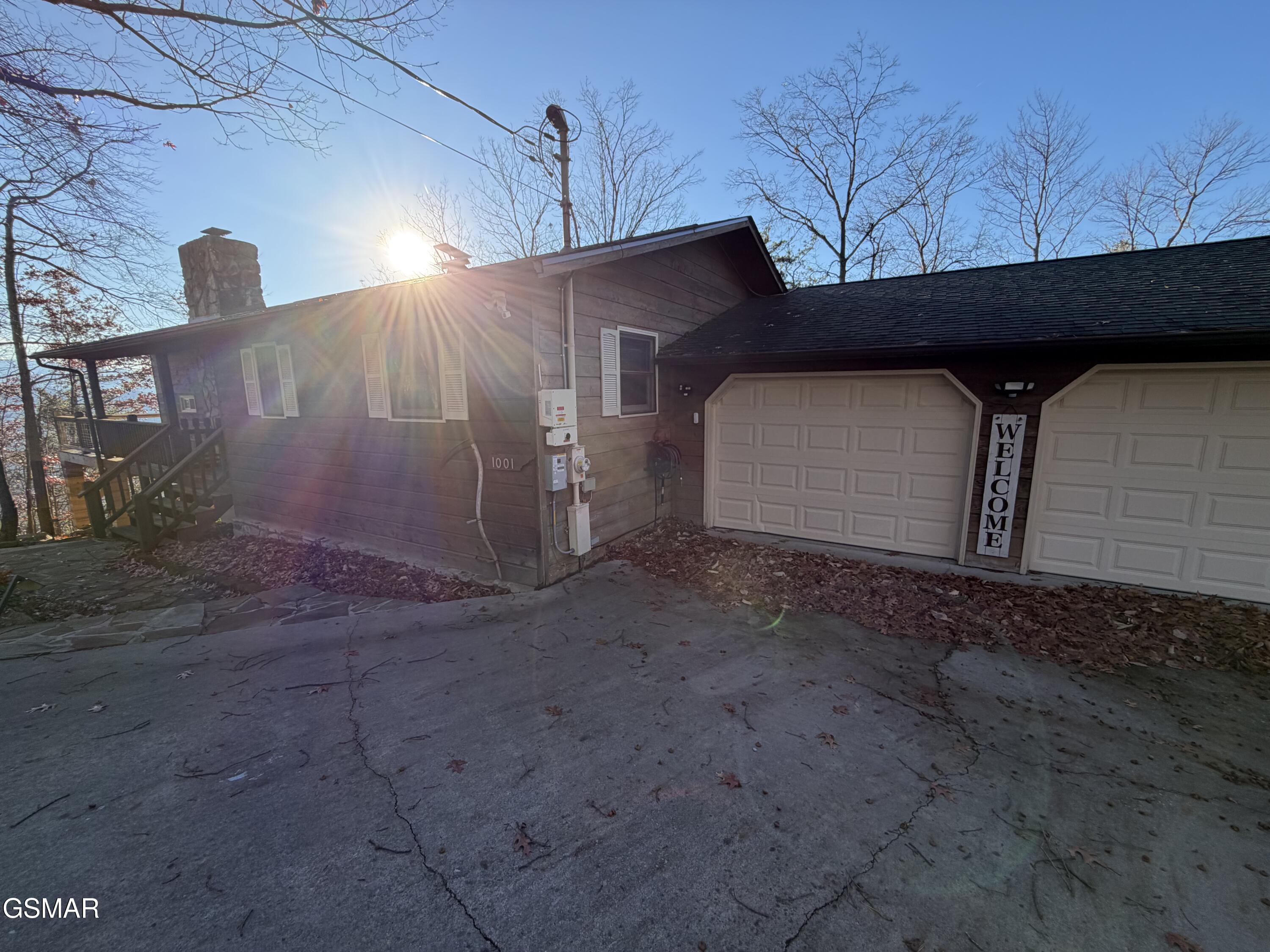 1001 Old Laurel Lane Sevierville TN 37876
