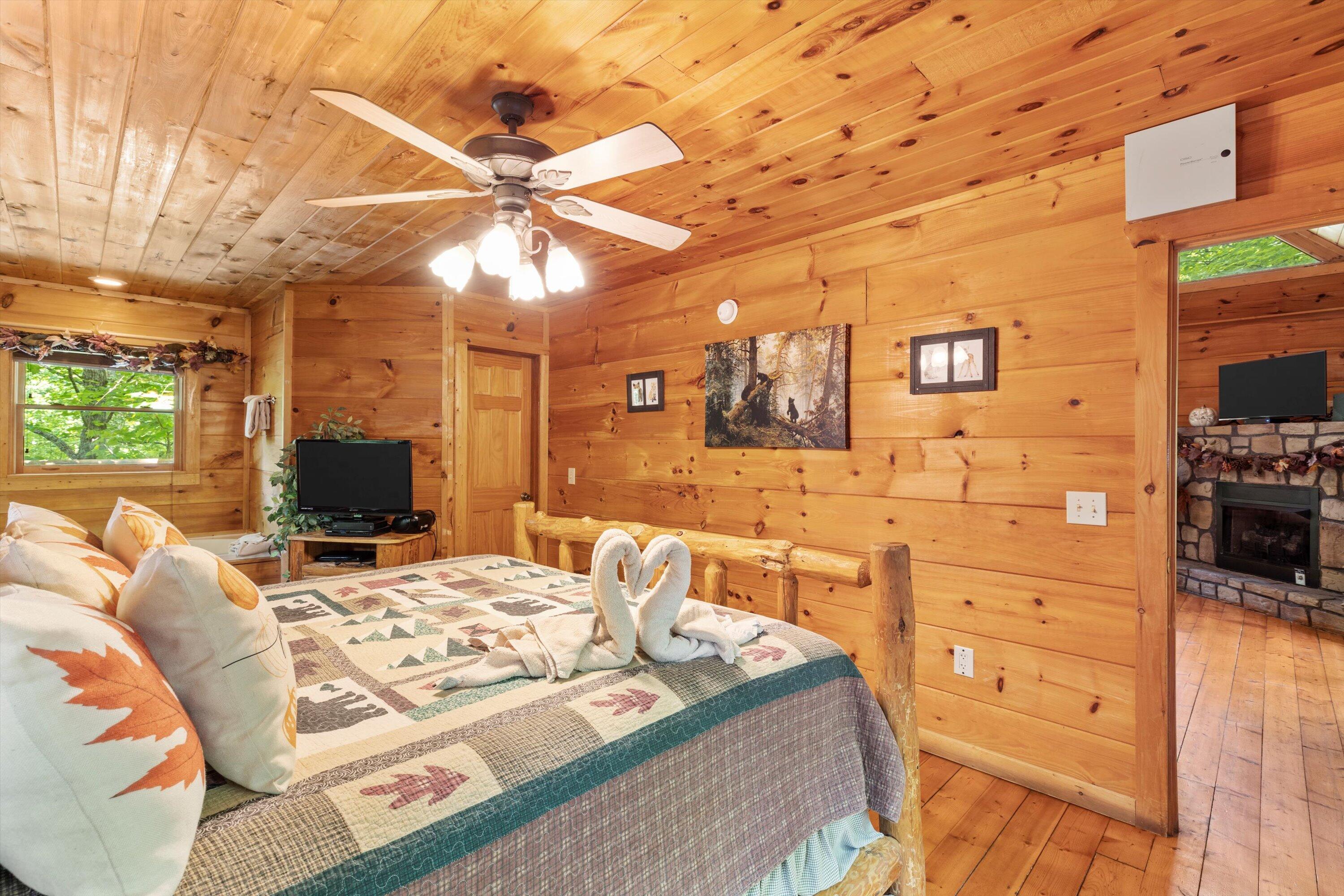 2457 N School House Gap Road Sevierville TN 37876