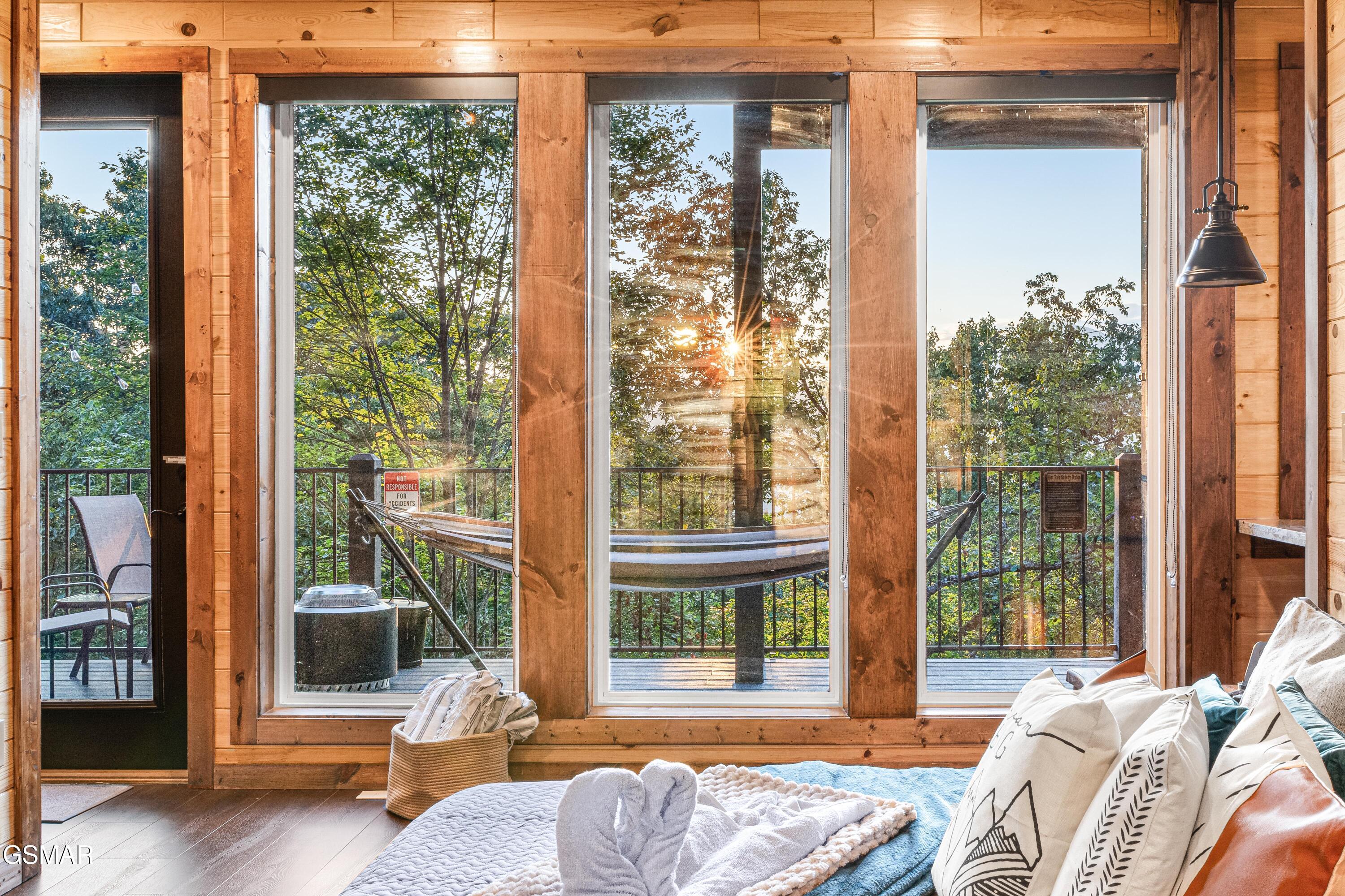 2450 Sunset Road Sevierville TN 37876