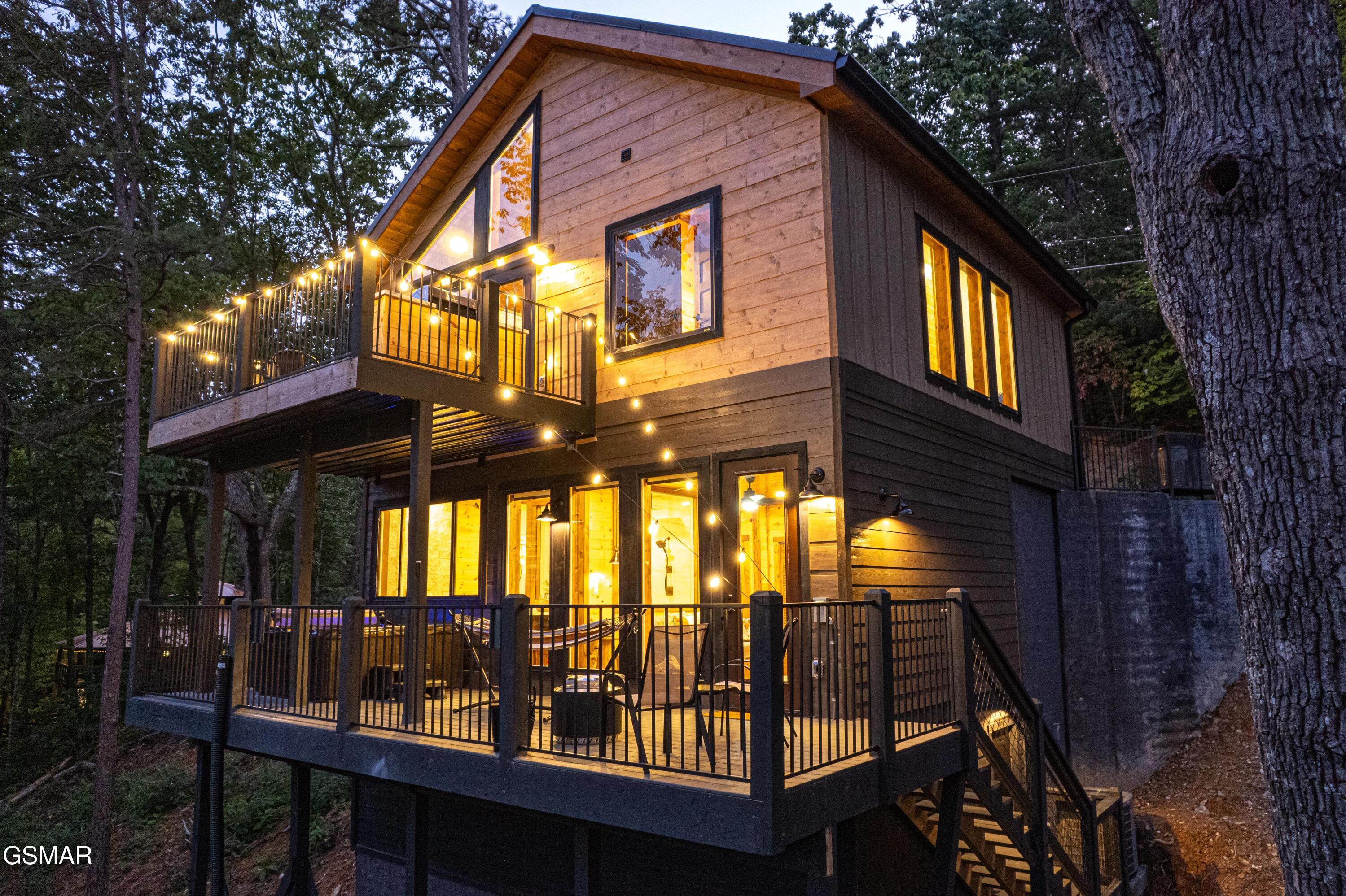 2450 Sunset Road Sevierville TN 37876