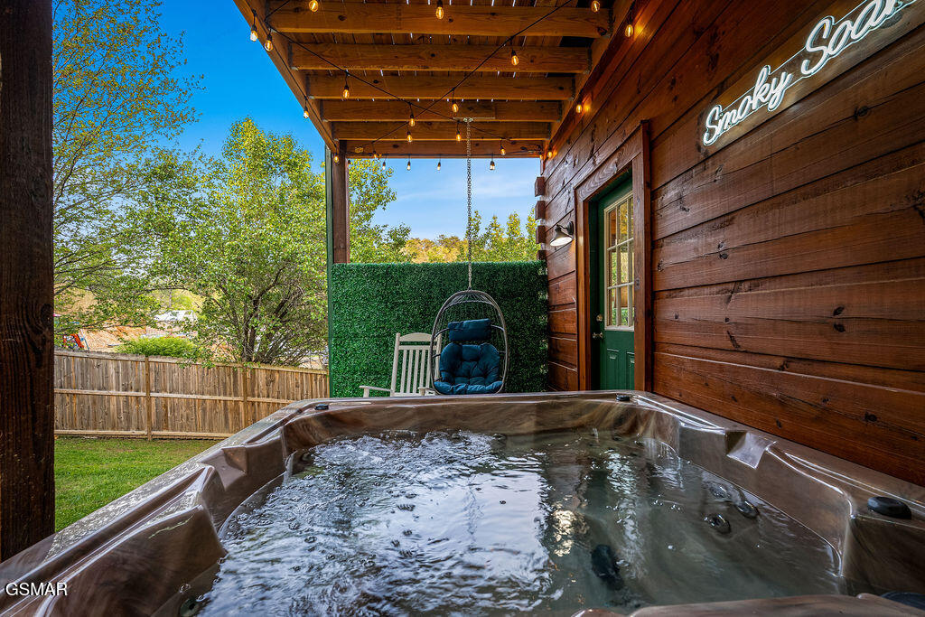 2918 Fiddlers Creek Way Pigeon Forge TN 37863