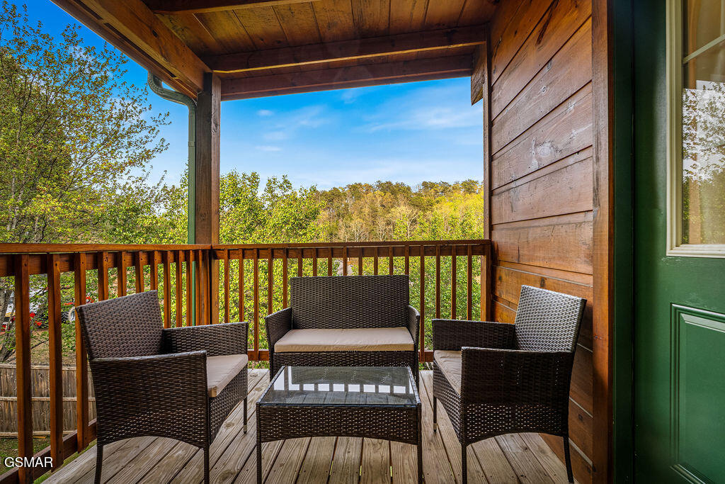 2918 Fiddlers Creek Way Pigeon Forge TN 37863