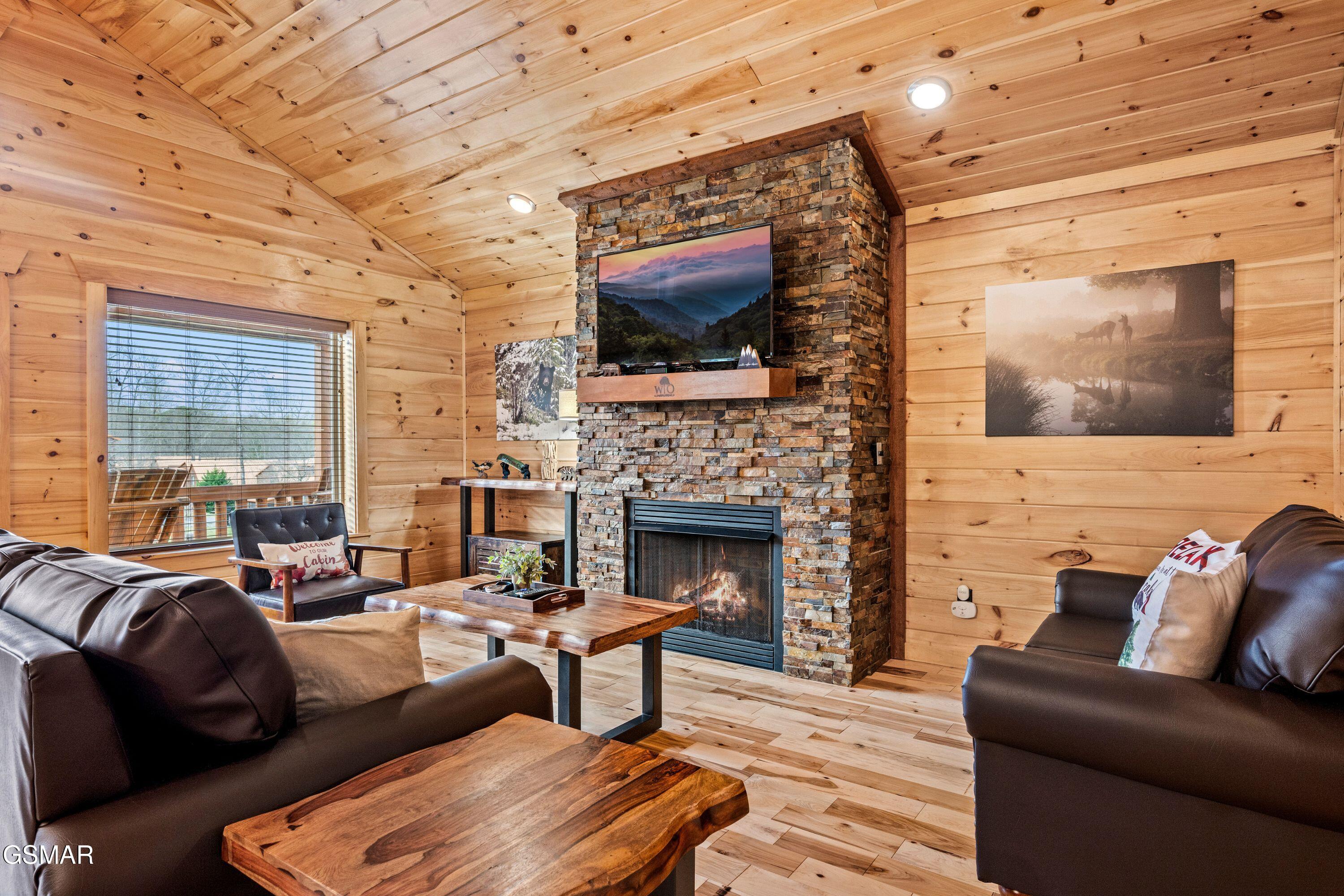 244 Forrest Loop Way Gatlinburg TN 37738